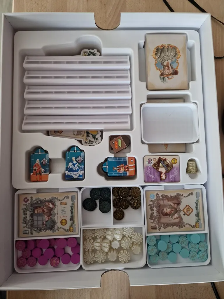 Hộp đựng trò chơi Rococo deluxe với thiết kế tùy chỉnh