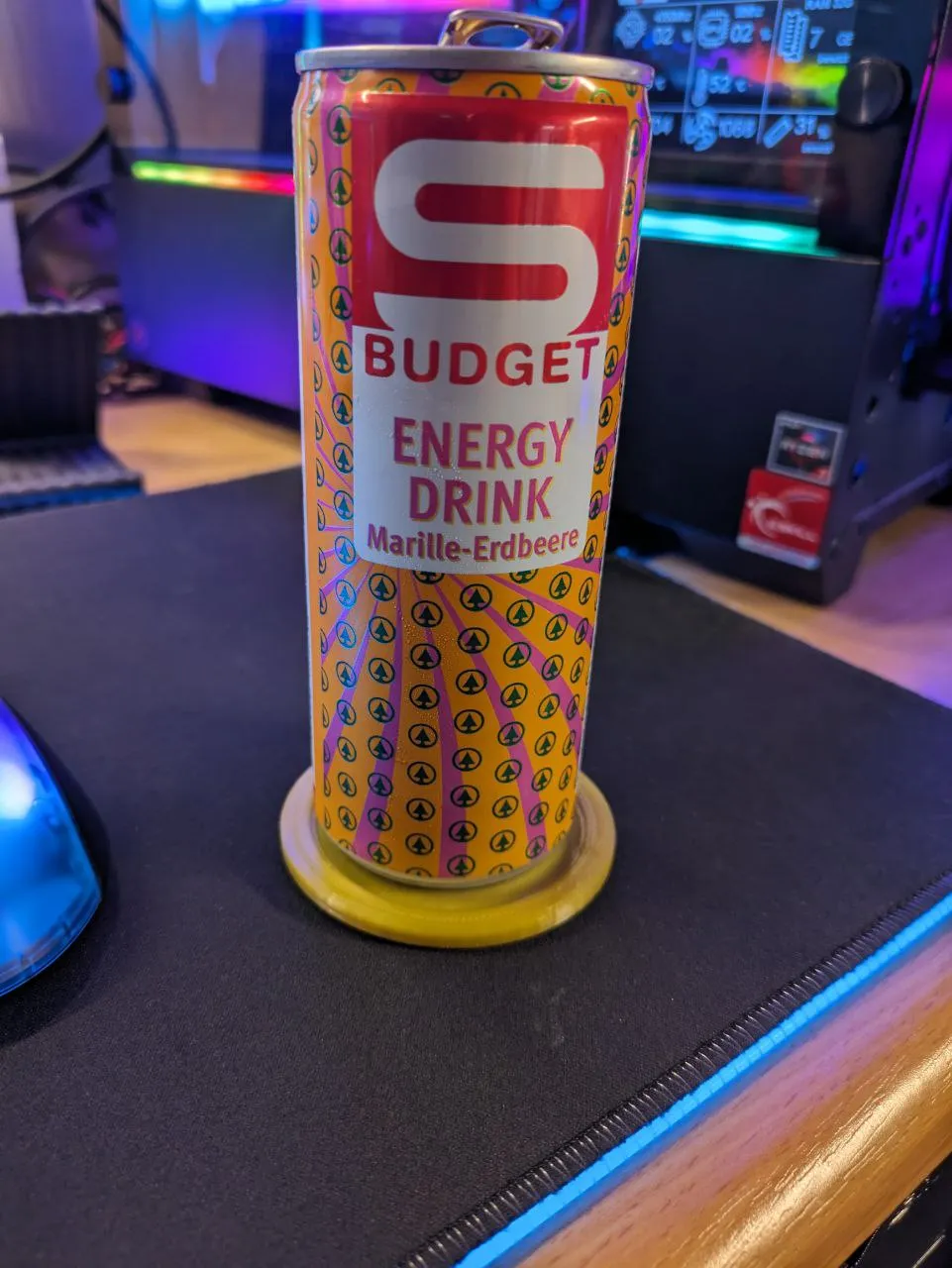 Giá đỡ ly thiết kế nút cho lon nước năng lượng 250ml