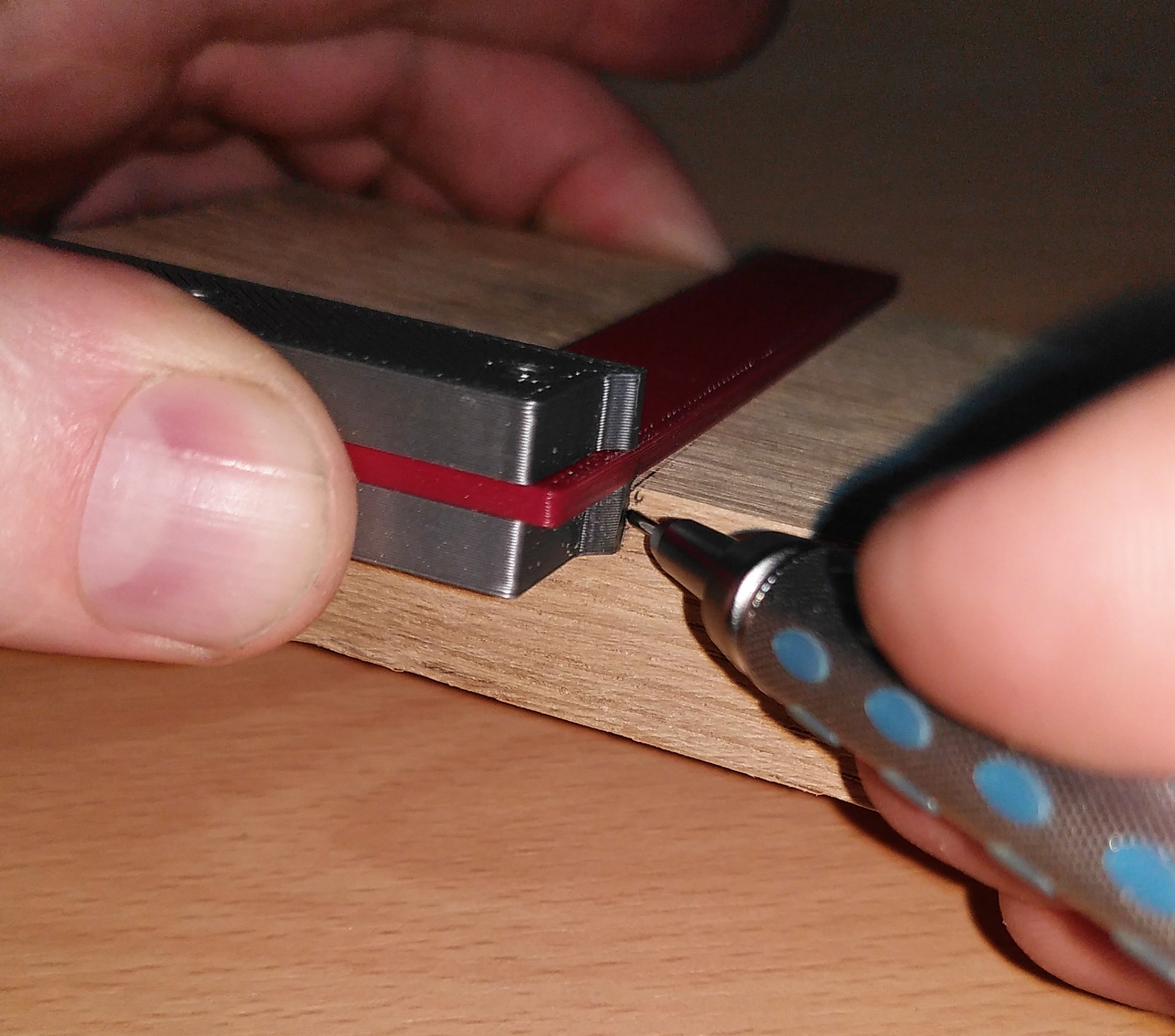 Thước đo góc nhỏ với kích thước tùy chỉnh