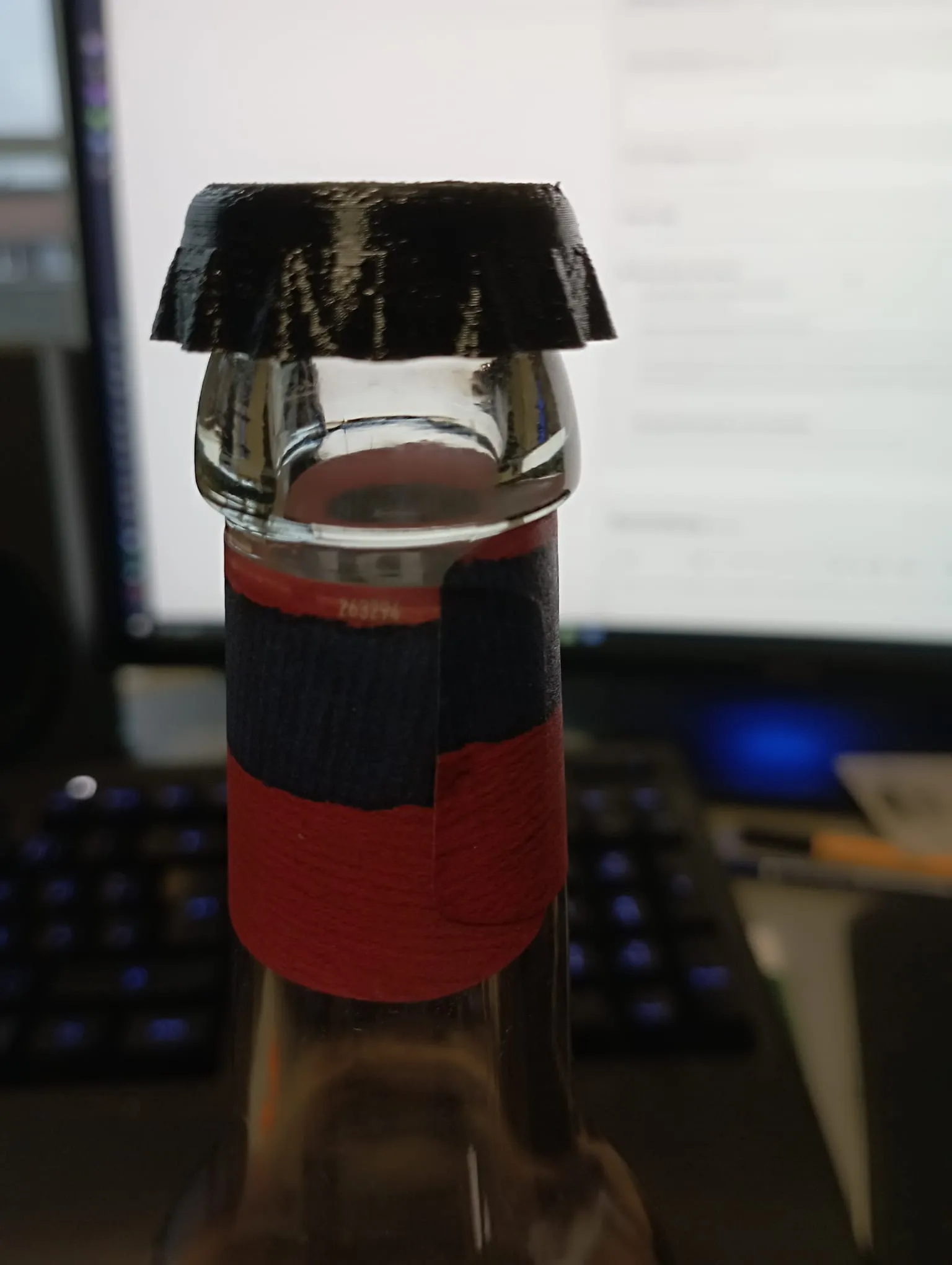 Nắp chai chống côn trùng cho đồ uống mùa hè