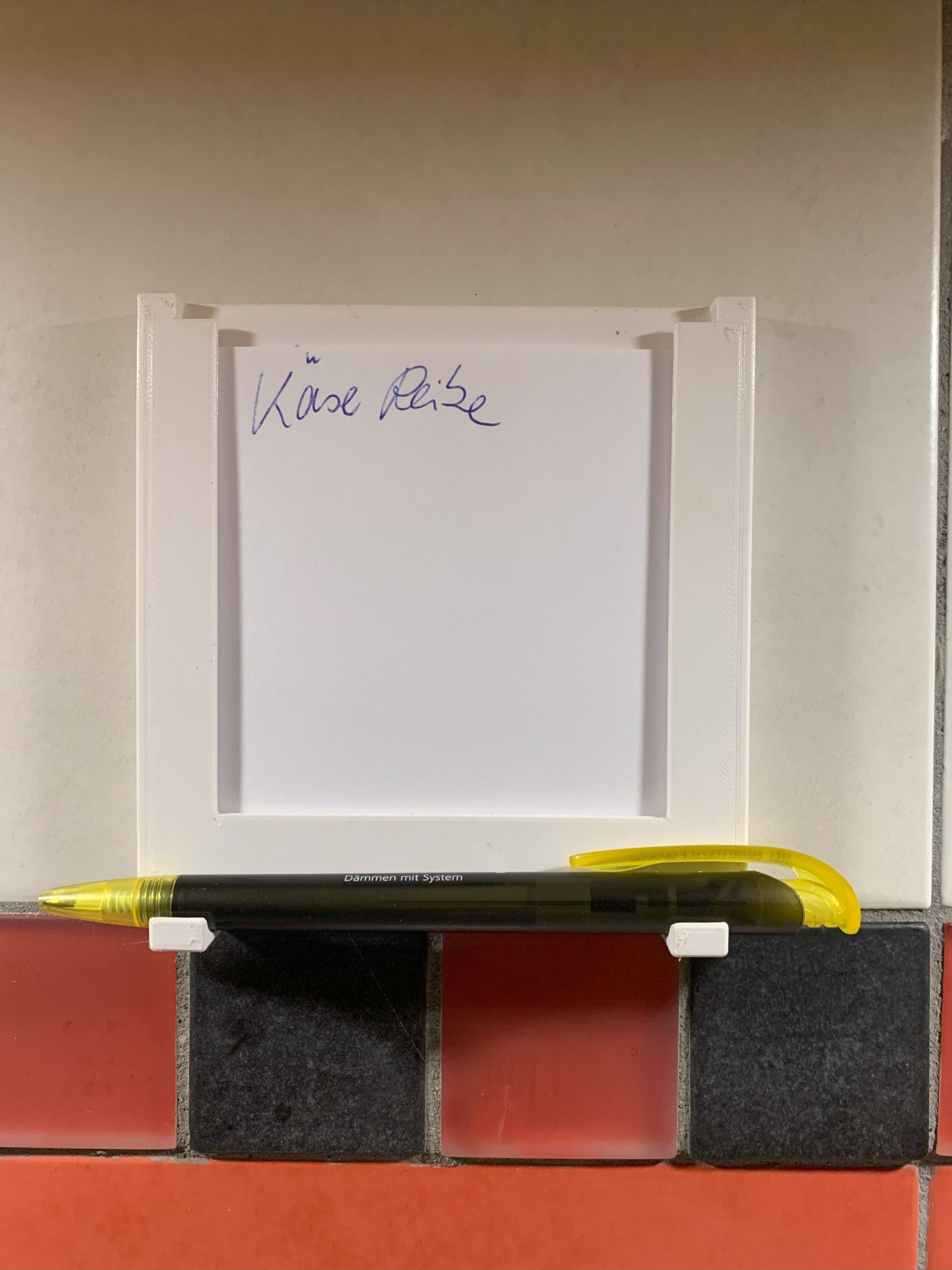 Giá đỡ cho danh sách mua sắm và bút kích thước 9,5 x 9,5 cm