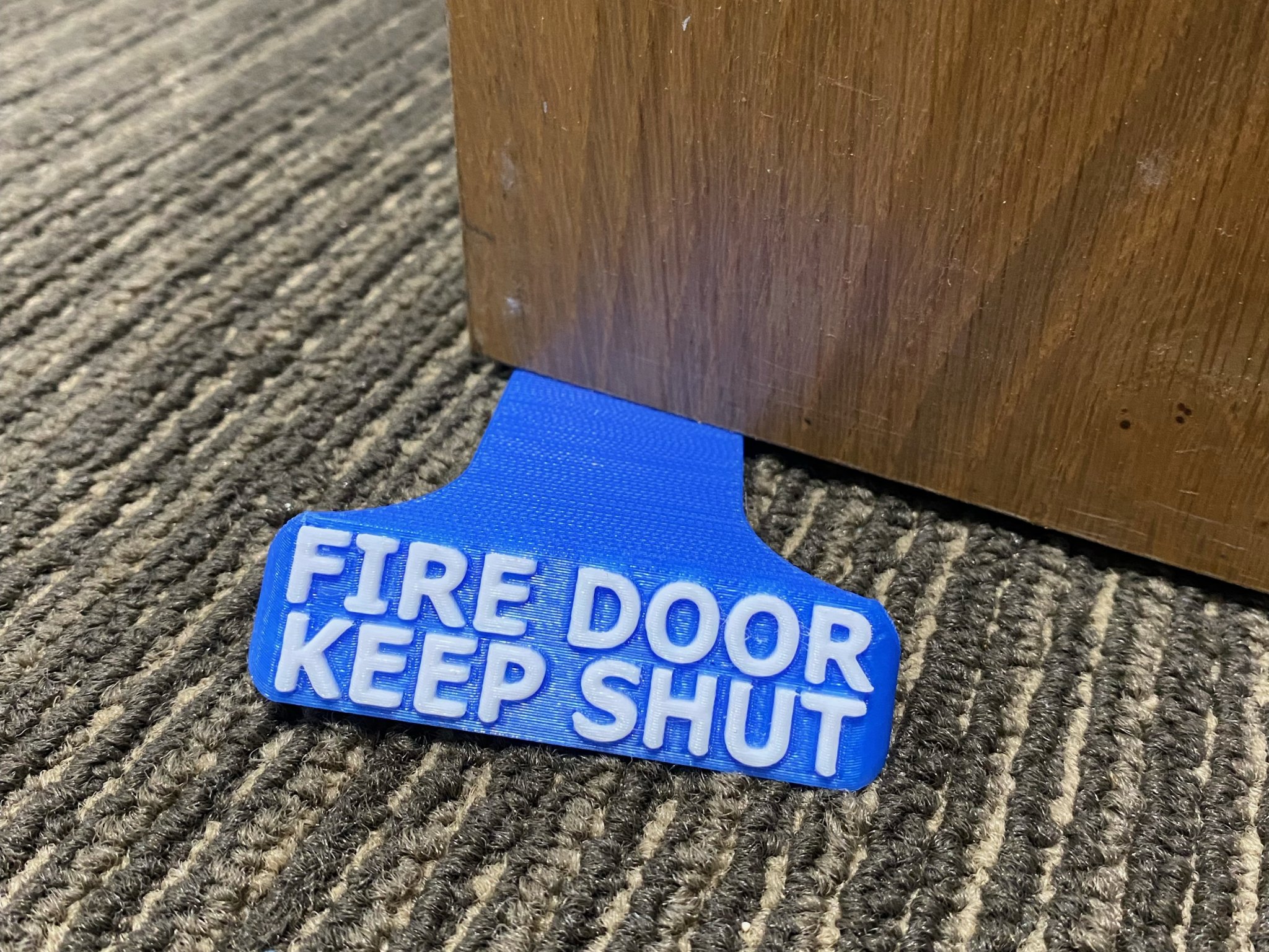 Cái chặn cửa đa năng giữ cửa chống cháy luôn đóng