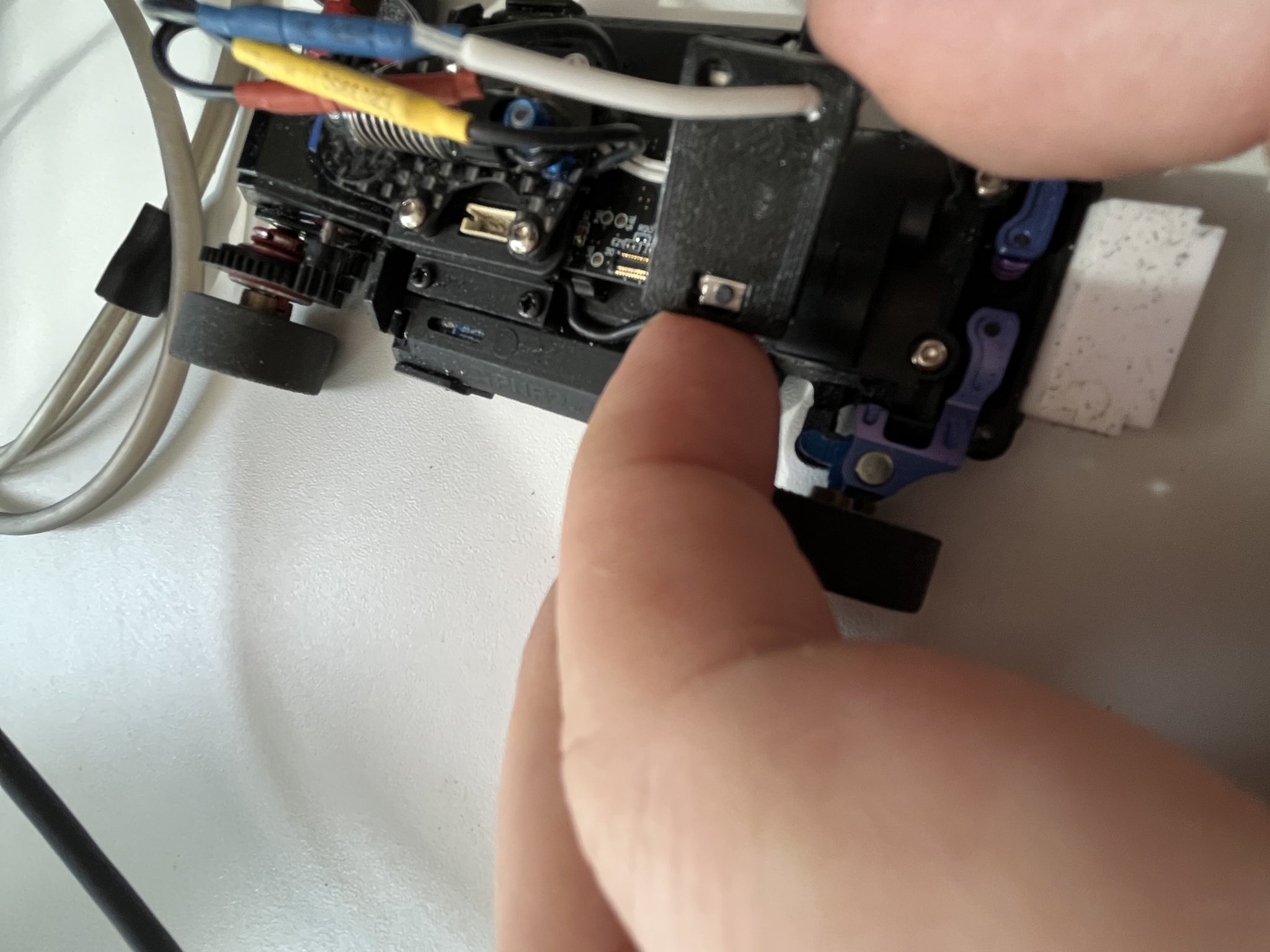 Giá đỡ nhận tín hiệu cho khung Mini Z MR03 PN 2.5