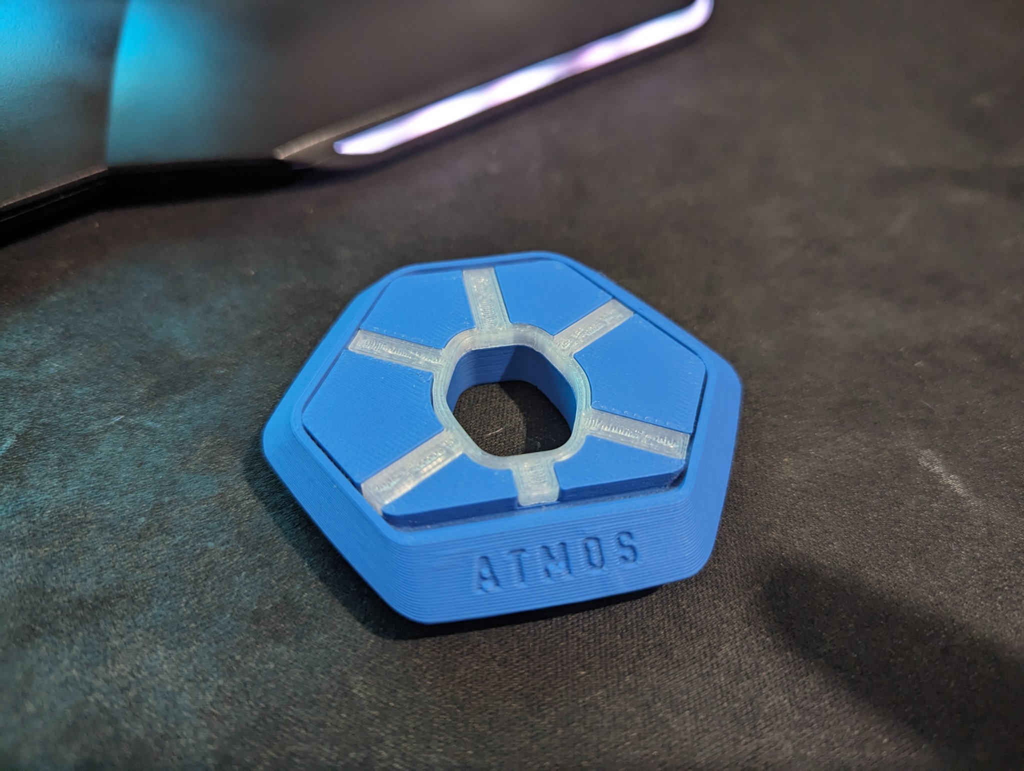 Bộ tản nhiệt MasterLiquid phong cách lò phản ứng Arc