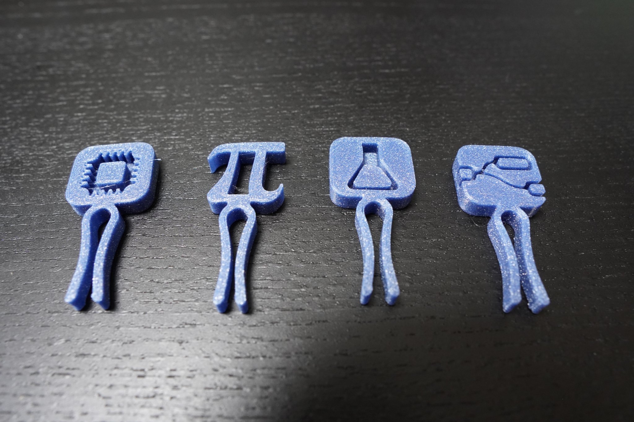 Kẹp kính phong cách nerdy dành cho dân công nghệ