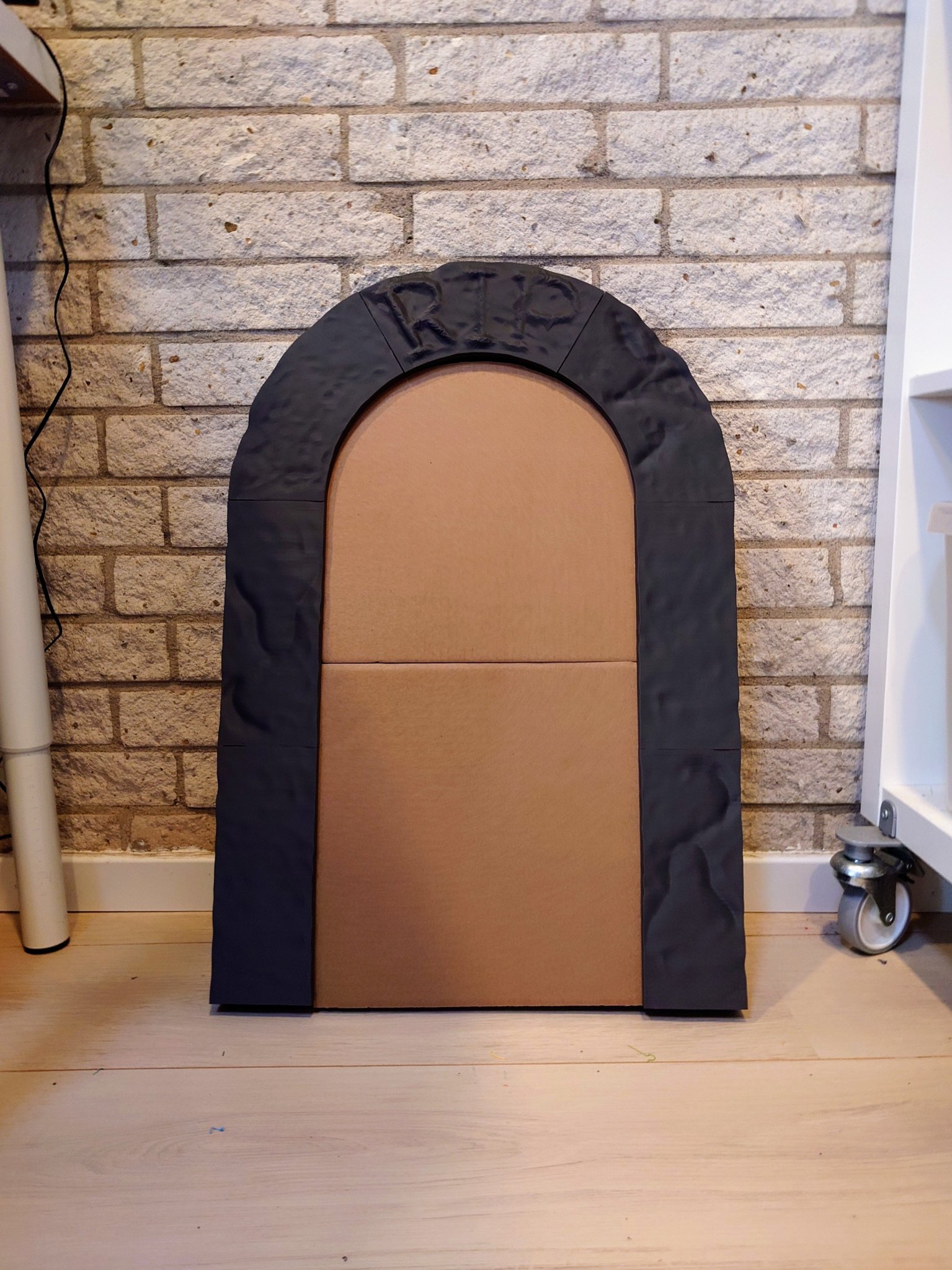 Biểu tượng bia mộ 62cm cho Halloween