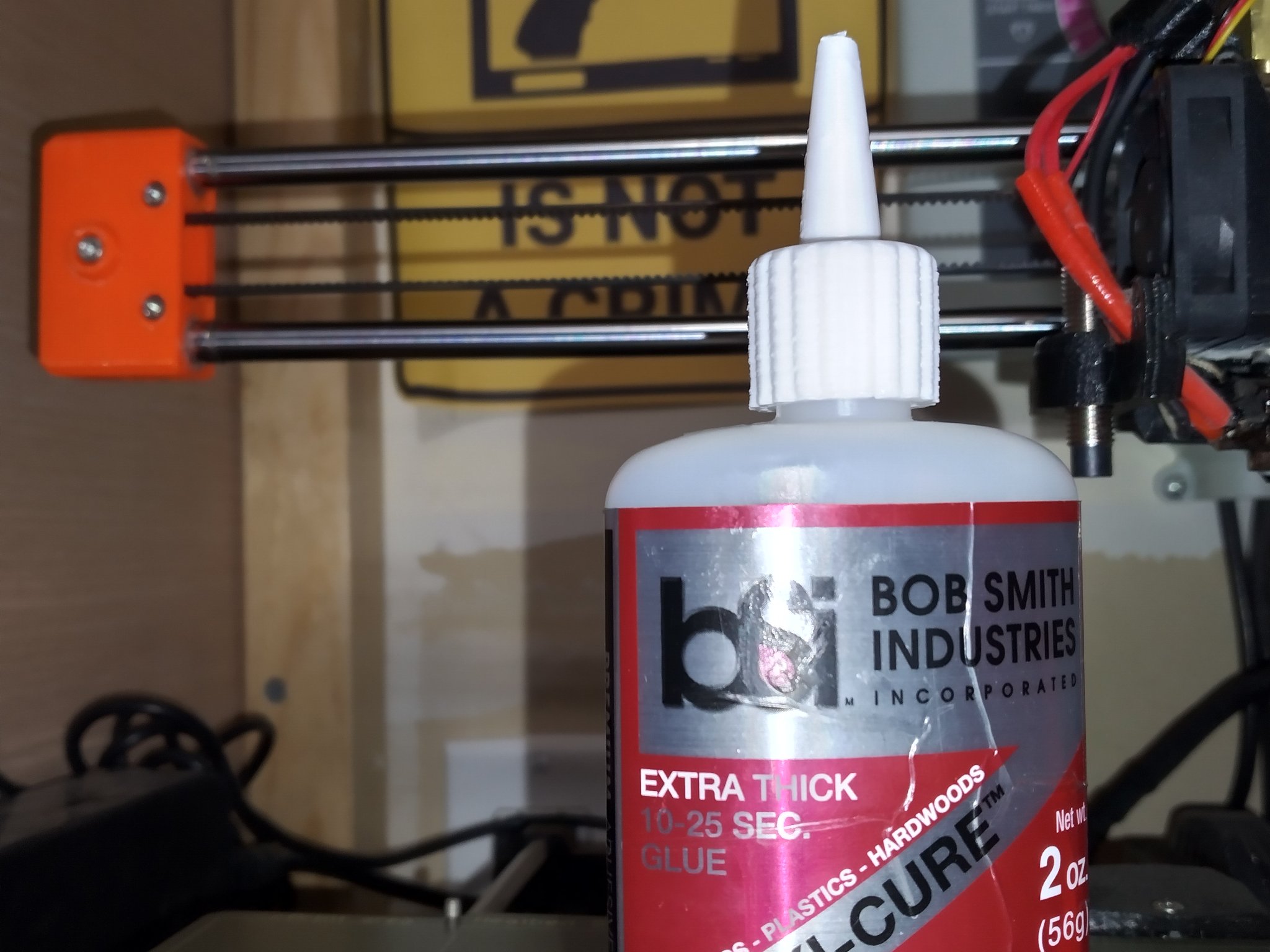 Nắp và vòi keo thay thế cho BSI/Střední