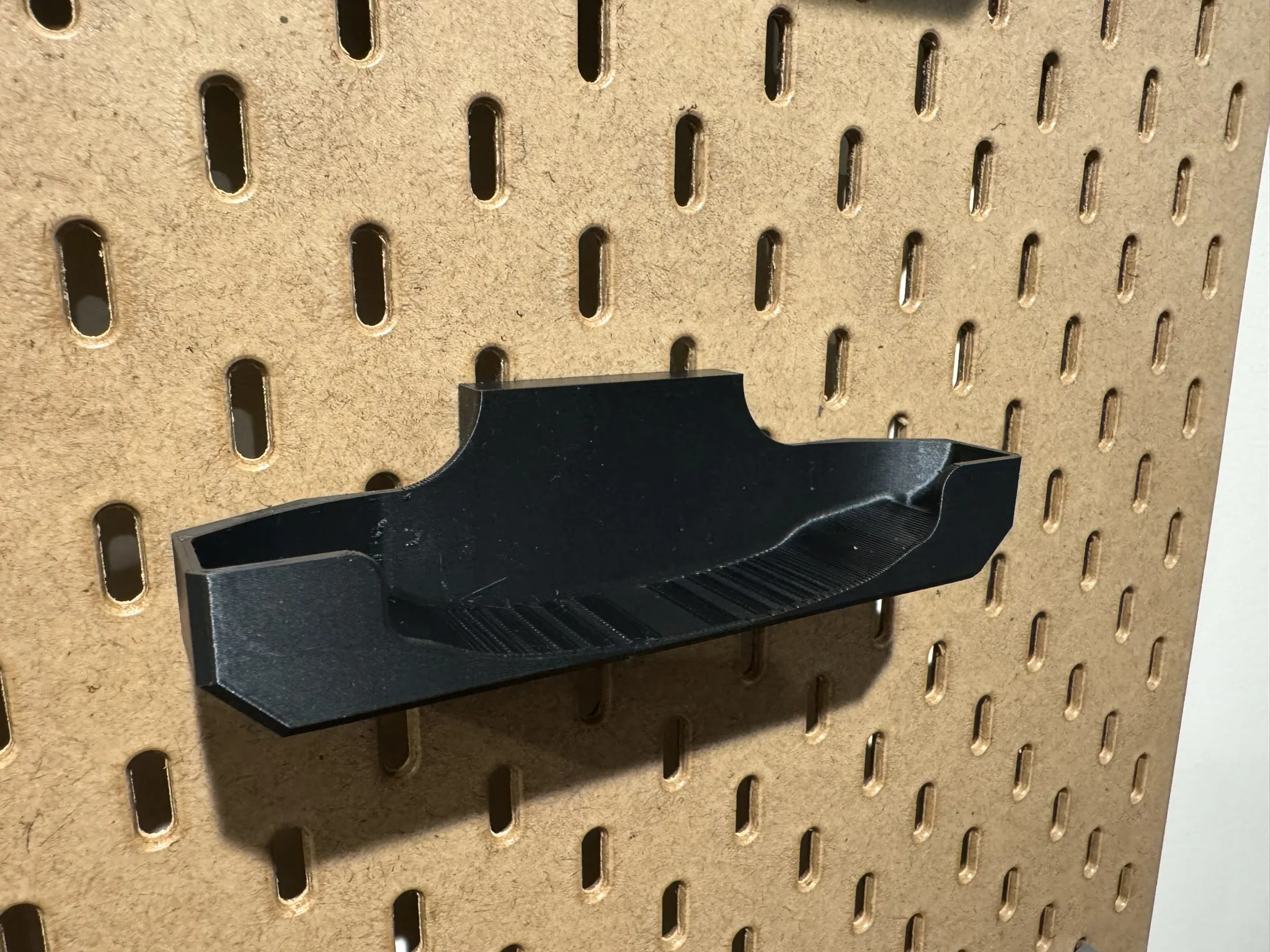 Giá đỡ Gameboy Advance cho bảng ghim Skadis của Ikea