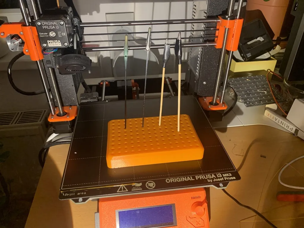 Giá đỡ cho que kẹp airbrush bằng kim loại và tre