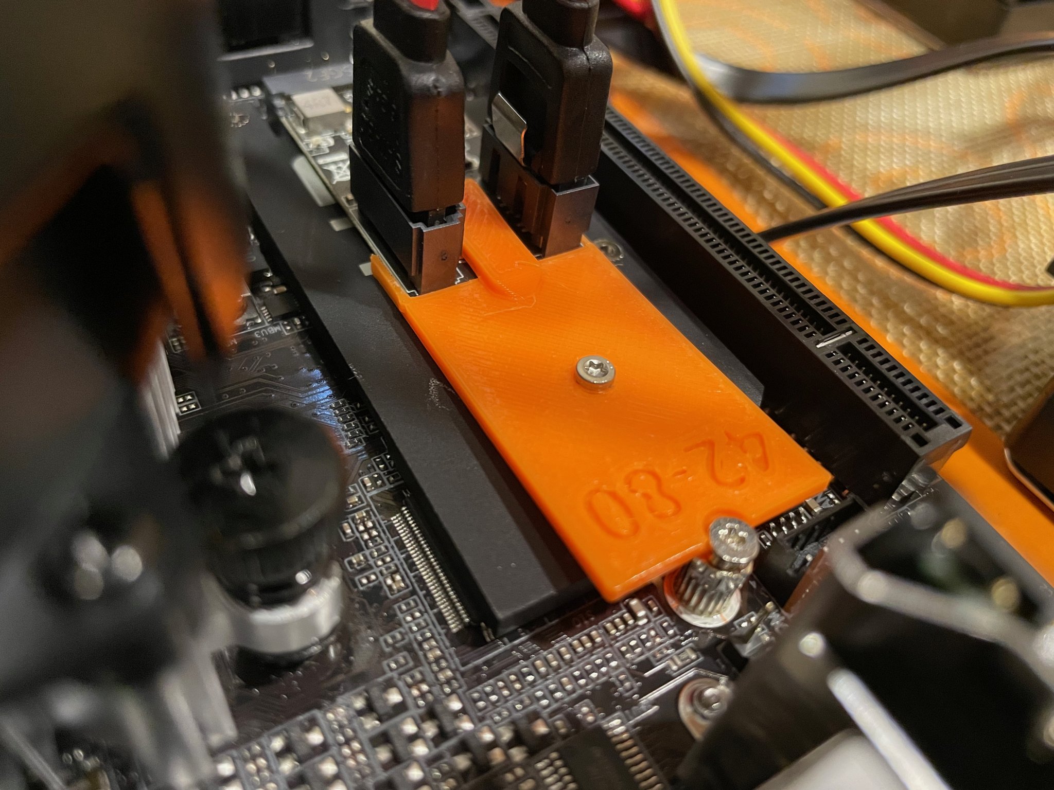 Bộ chuyển đổi kéo dài M.2 2242 đến 2280 cho bo mạch chủ