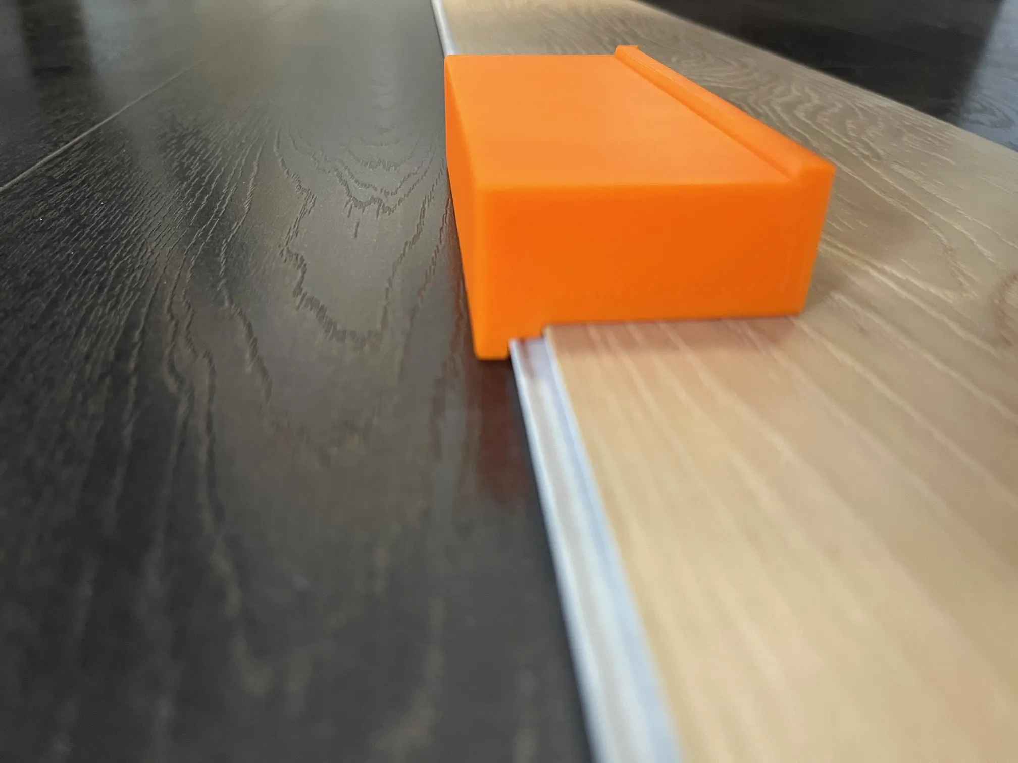 Khối gõ cho lắp đặt sàn vinyl