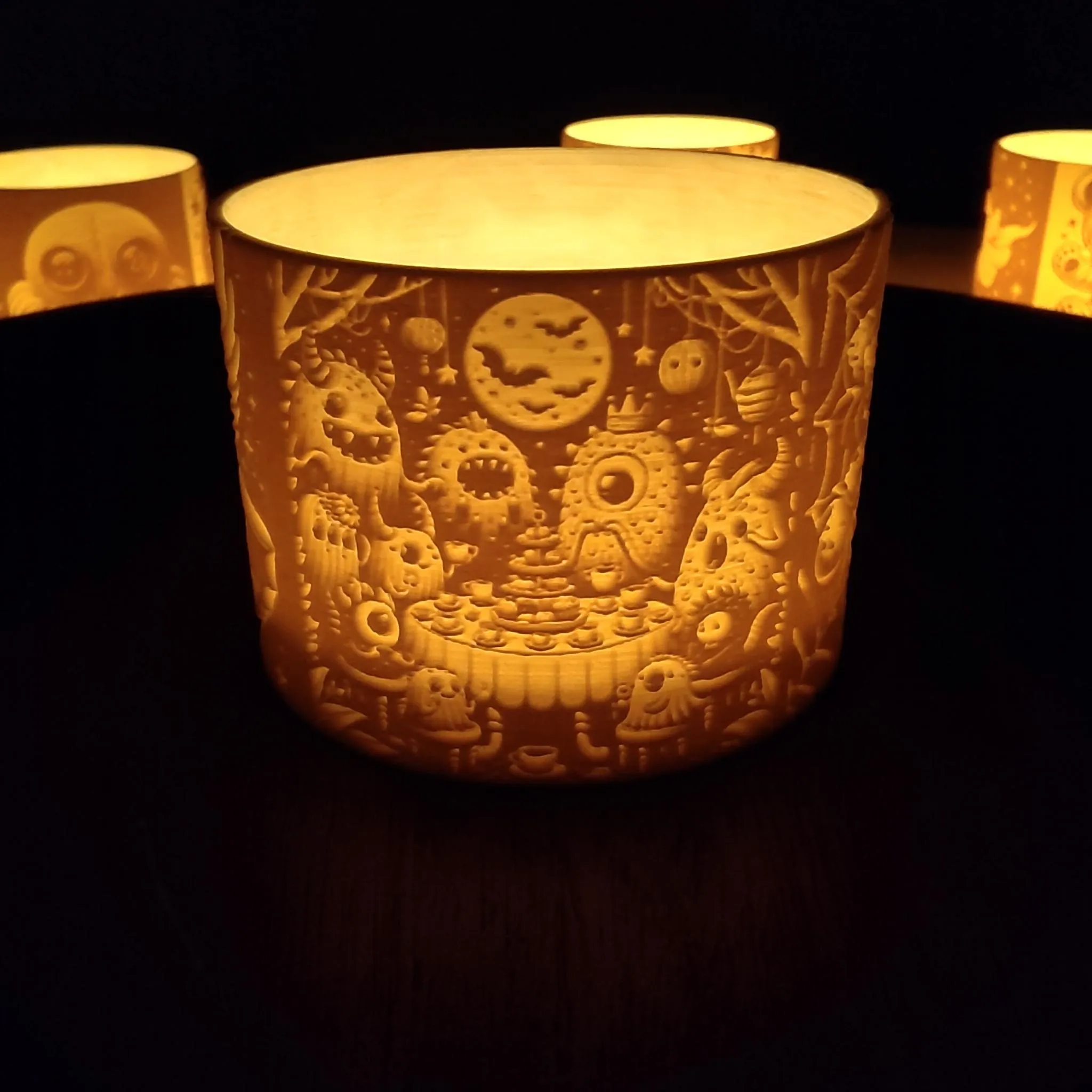 Đèn lồng Halloween cho nến tealight hoặc LED