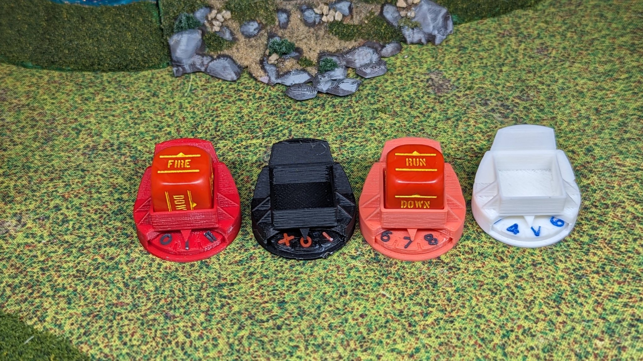 Móc đánh dấu pin Bolt Action với giá đỡ xúc xắc kích hoạt