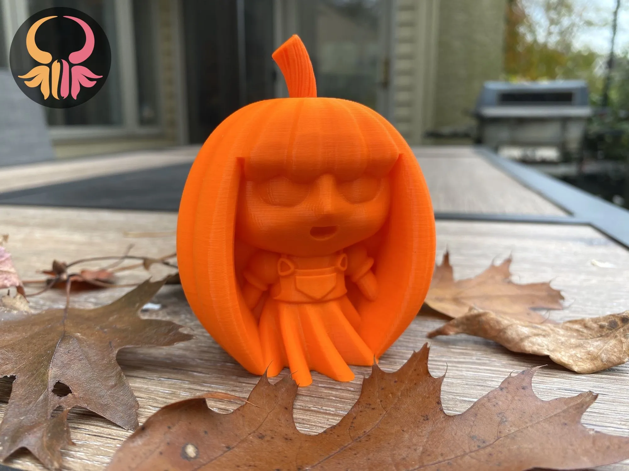 Nhân vật trẻ em bí ngô với kiểu tóc bí ngô dễ thương