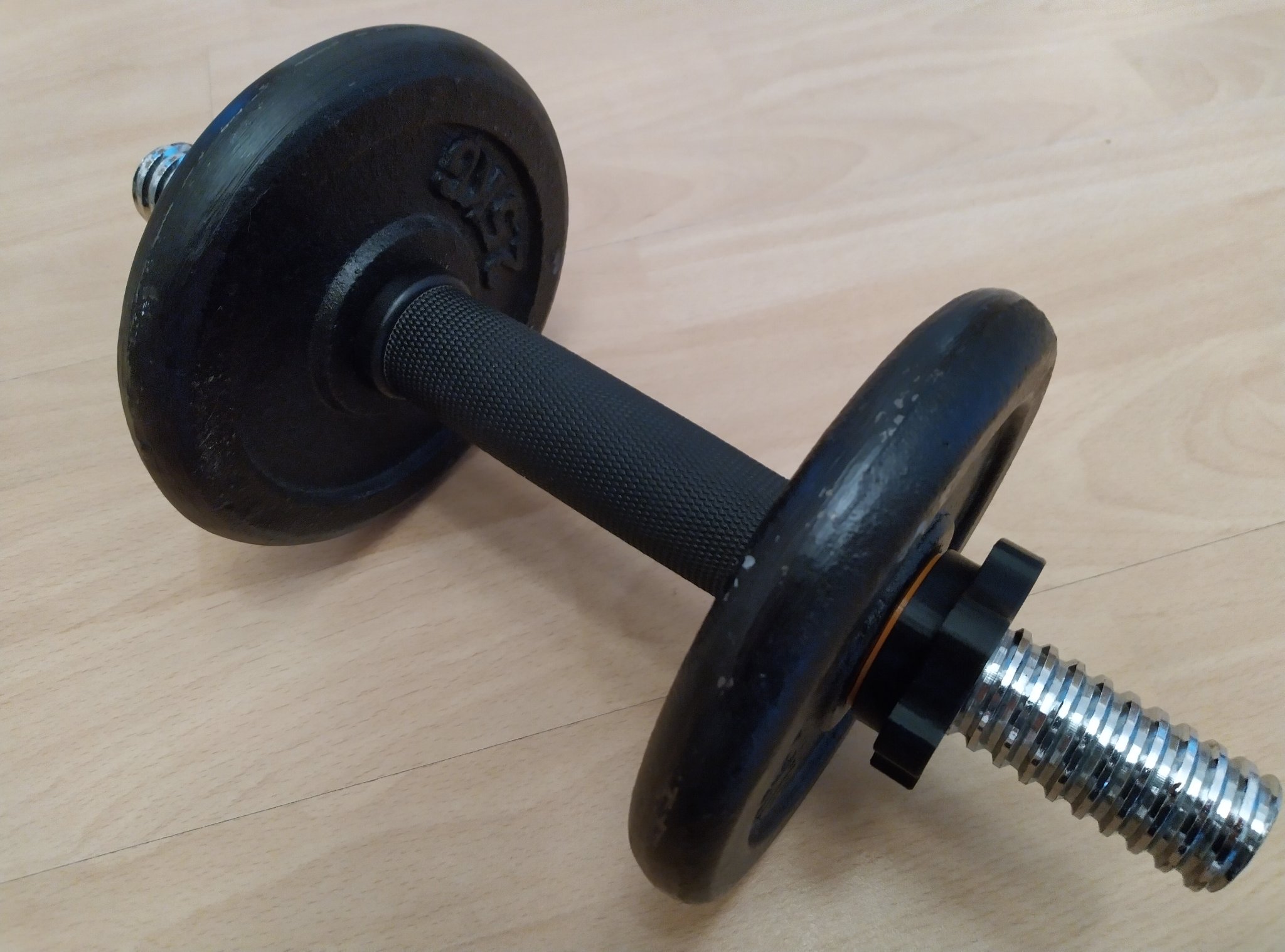 Núm tạ với vòng giữ cho thanh tạ chuẩn D=30mm