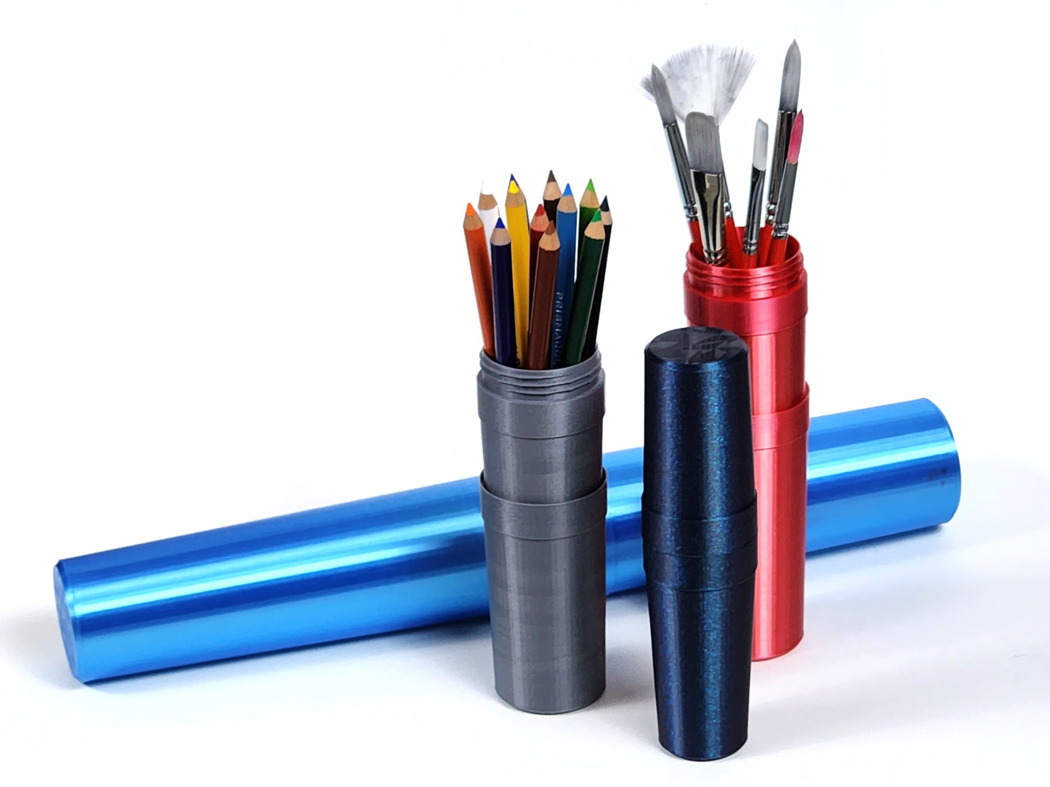 Ống đựng cọ và bút tiện lợi cho chuyến đi