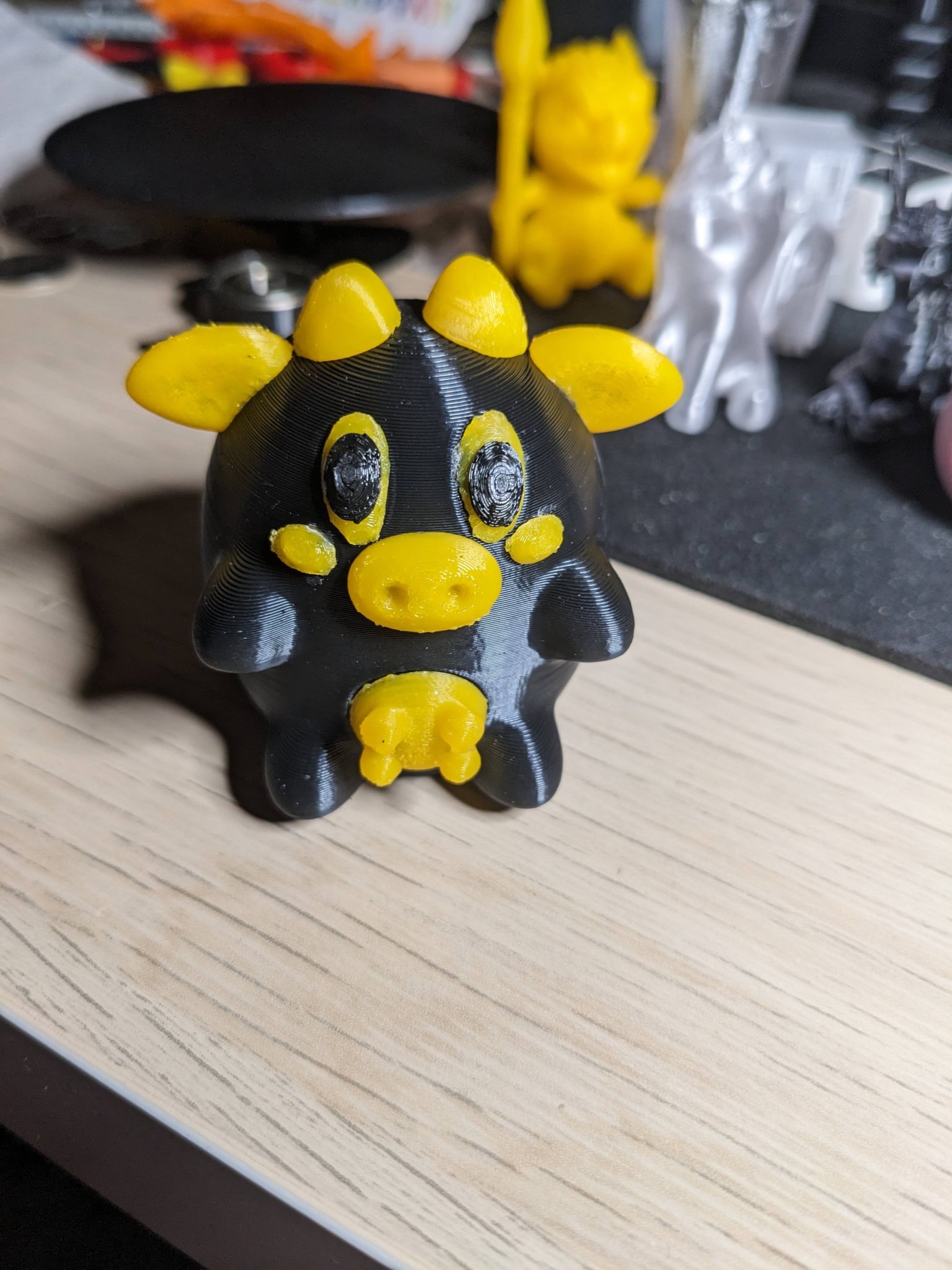 Bò nhỏ có thể tách rời và in nhiều màu sắc khác nhau