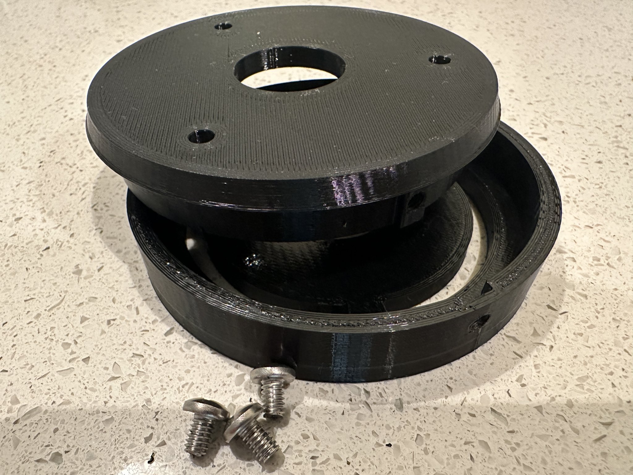 Bệ gắn anten vệ tinh Garmin MSC10 cho GPS24XD