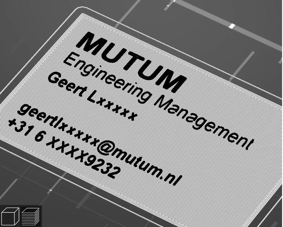 Danh thiếp in PETG với chữ đen trên nền trắng