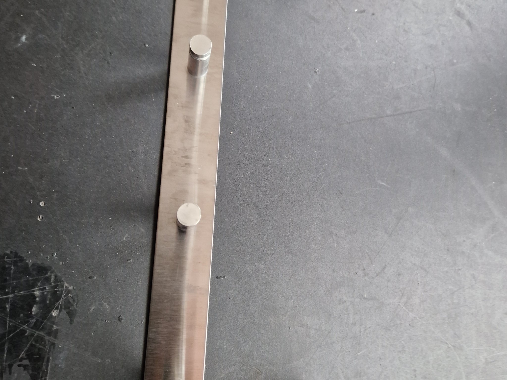 Giá treo móc cửa với thiết kế cải tiến chống rơi