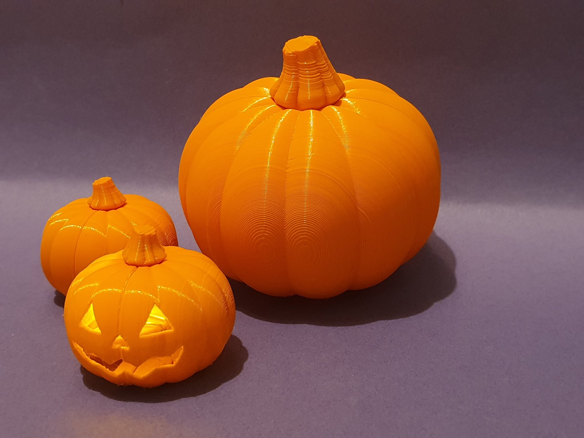 Hộp bí ngô lớn và nhỏ in tại chỗ