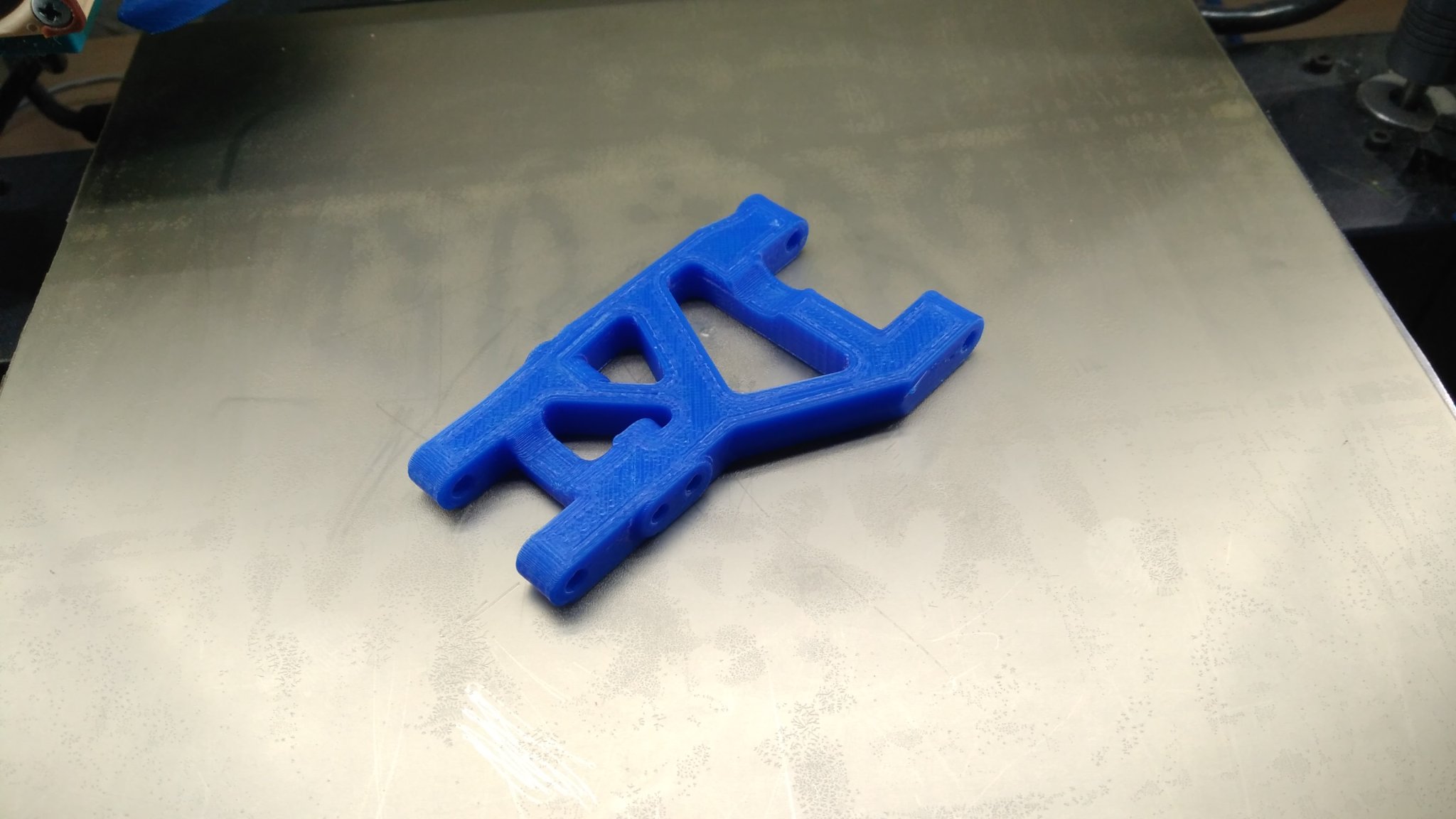 **Bộ phận wishbone hạ phía sau cho khung DT-02/DT-03/DT-04**