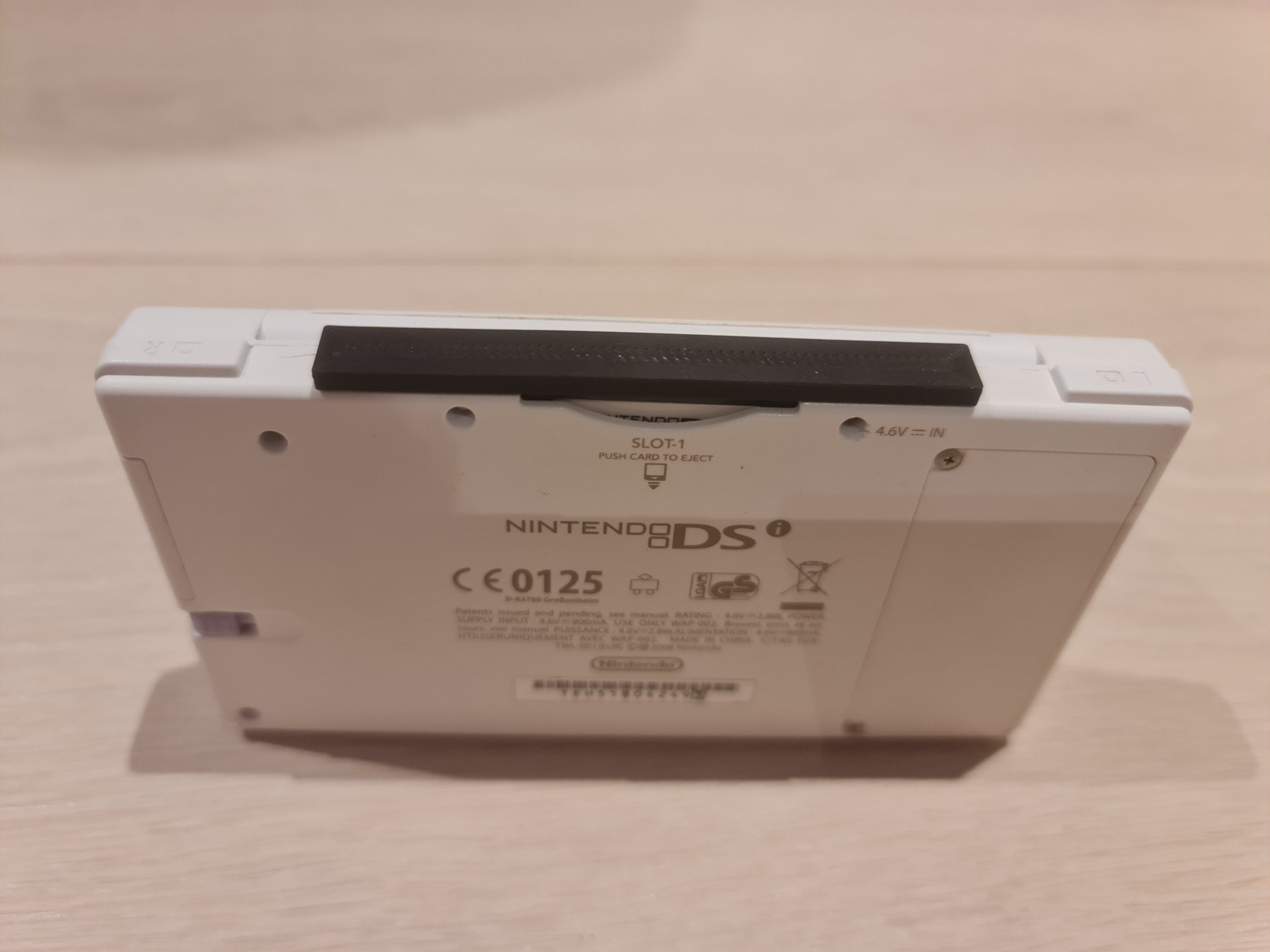 Cầu nối giữ cartridge cho Nintendo DS