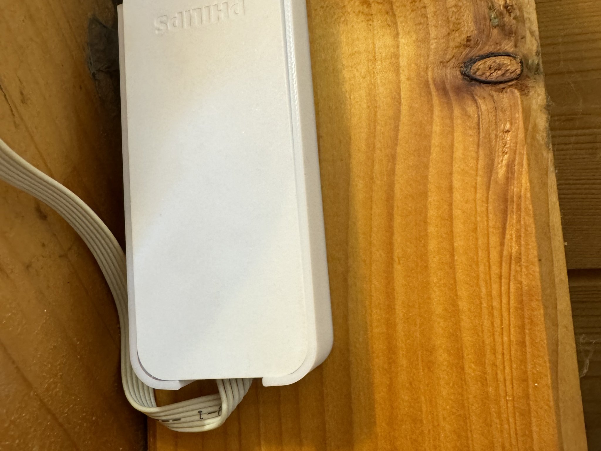 Bộ điều khiển Lightstrip cũ của Philips Hue