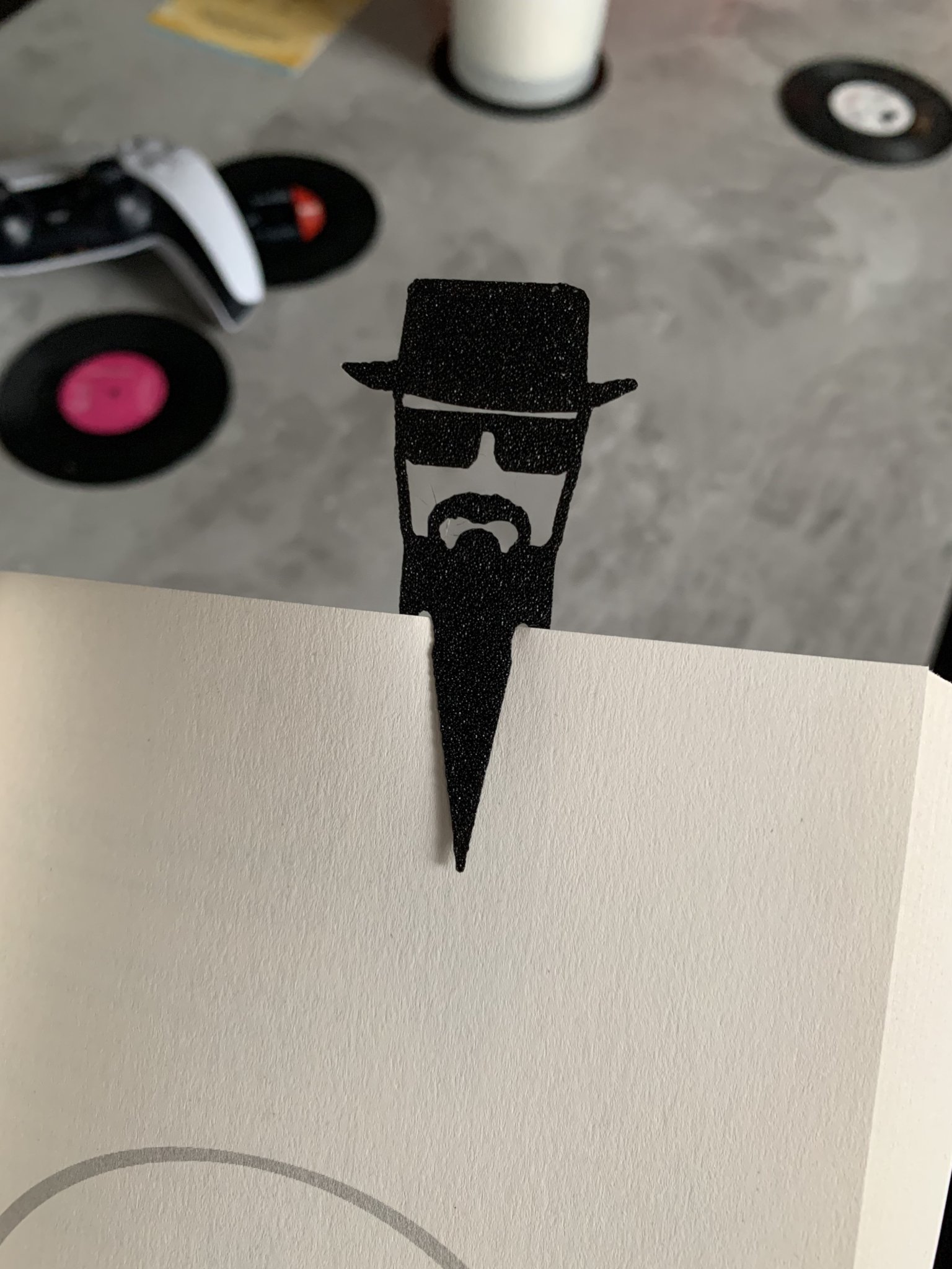 Dấu đánh dấu đơn giản với nhân vật Heisenberg từ Breaking Bad