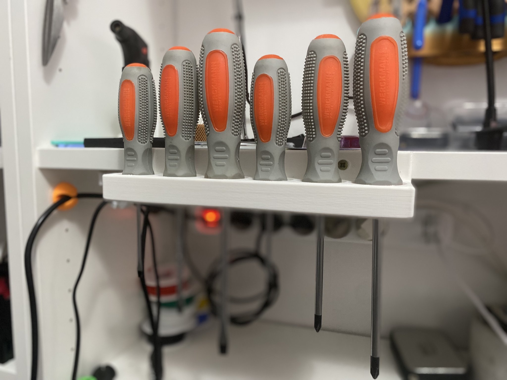 Giá đỡ tua vít cho bộ dụng cụ Action