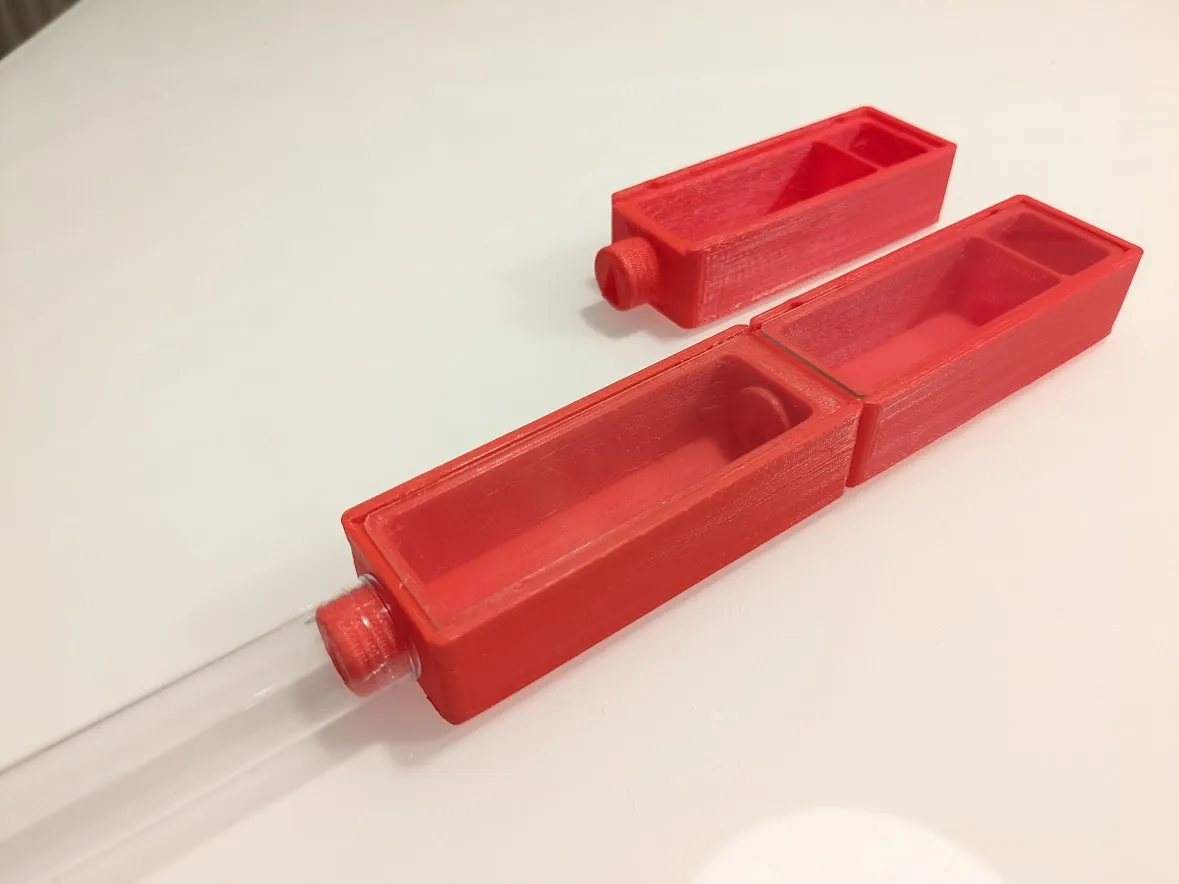 Tổ kiến cho kính hiển vi với thiết kế 3 phần