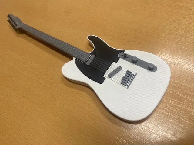 Guitar điện in 3D với dây đàn tùy chỉnh