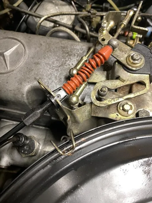 Bu lỏng điều chỉnh cho hộp số tự động Mercedes Benz W123 OM61...