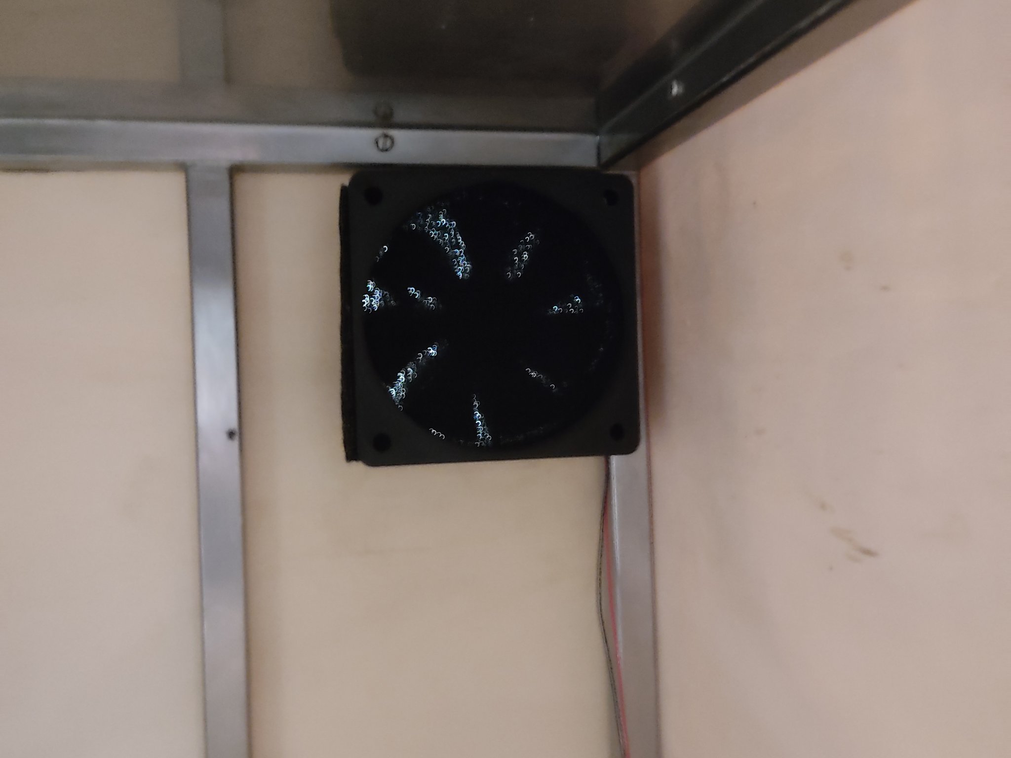 Vỏ lọc 120mm cho quạt tản nhiệt trong máy in 3D