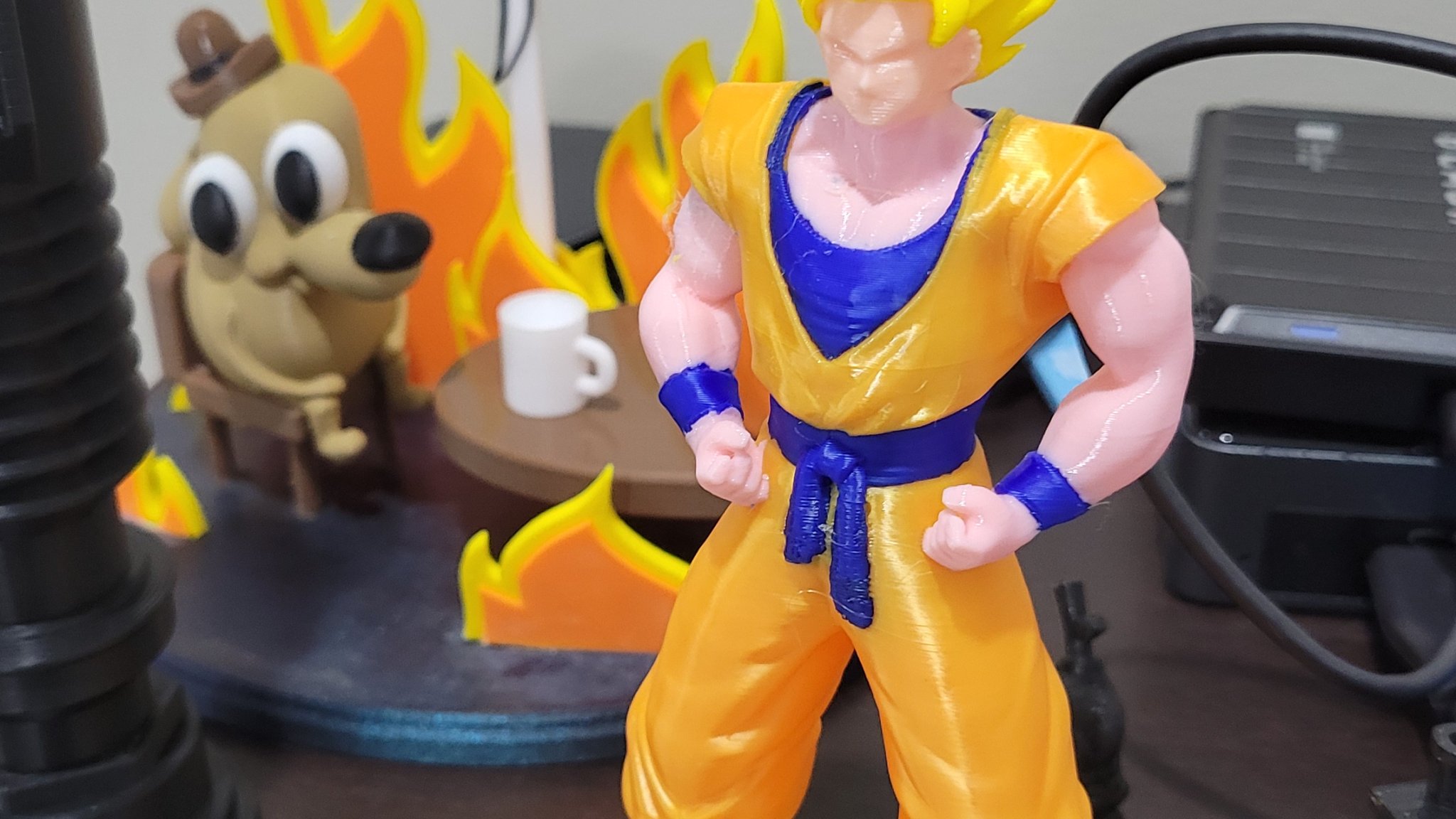 Giá đỡ Goku Dragonball đa màu sắc hỗ trợ máy in Bambu