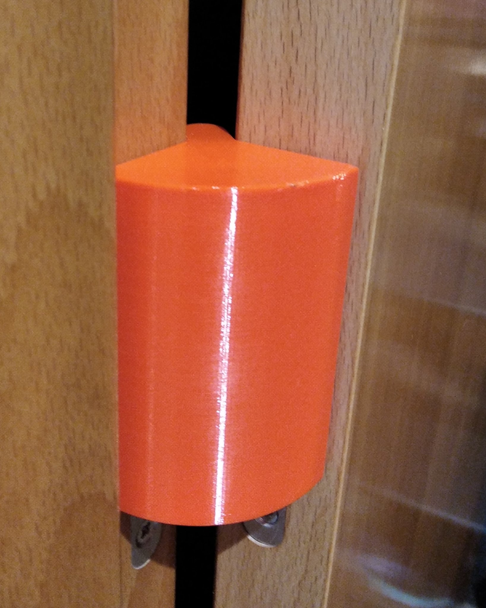 Chặn an toàn cho trẻ em và thú cưng