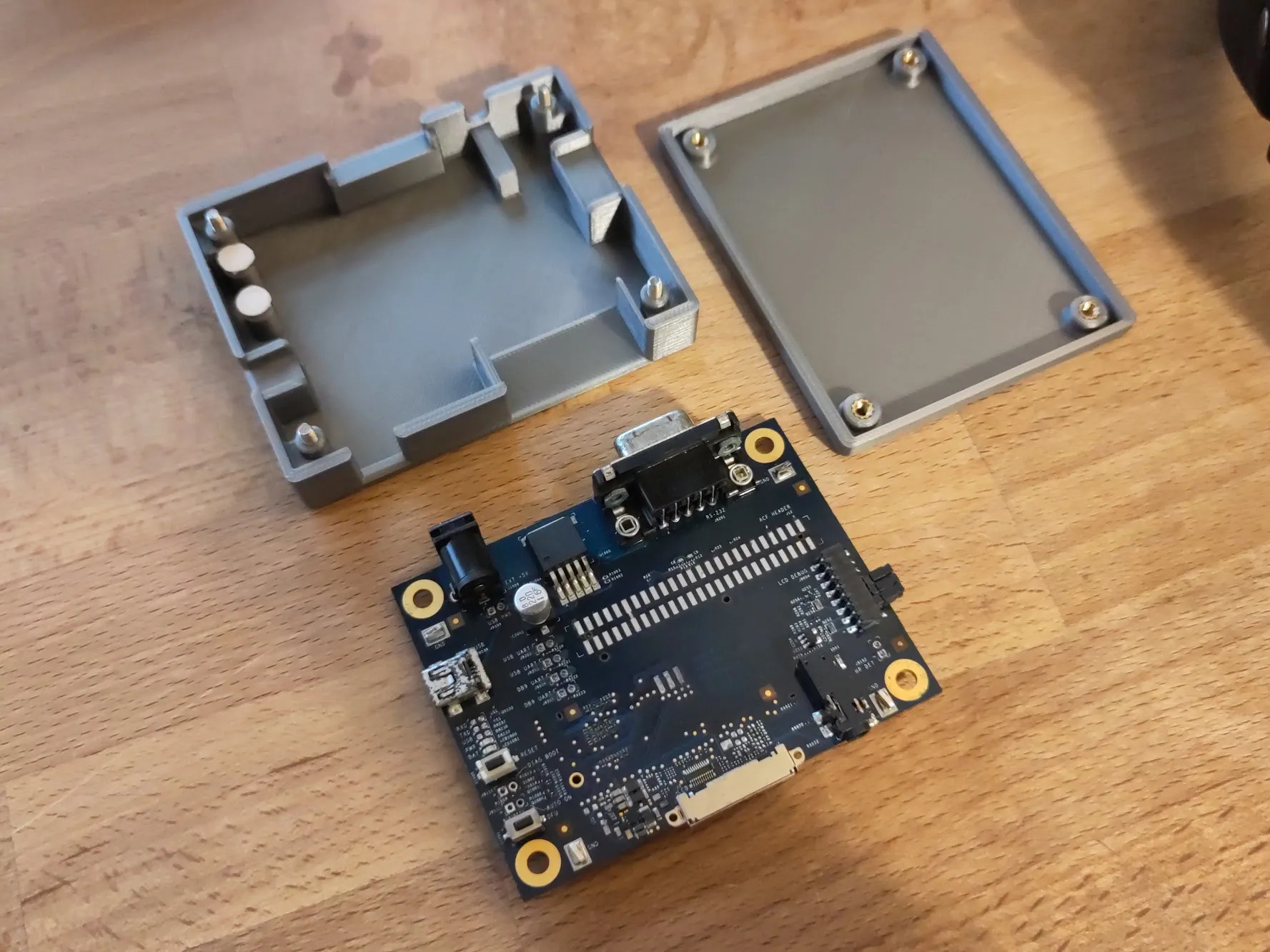 Vỏ bảo vệ cho bo mạch mẫu iPod Nano 4G 920-0614-03