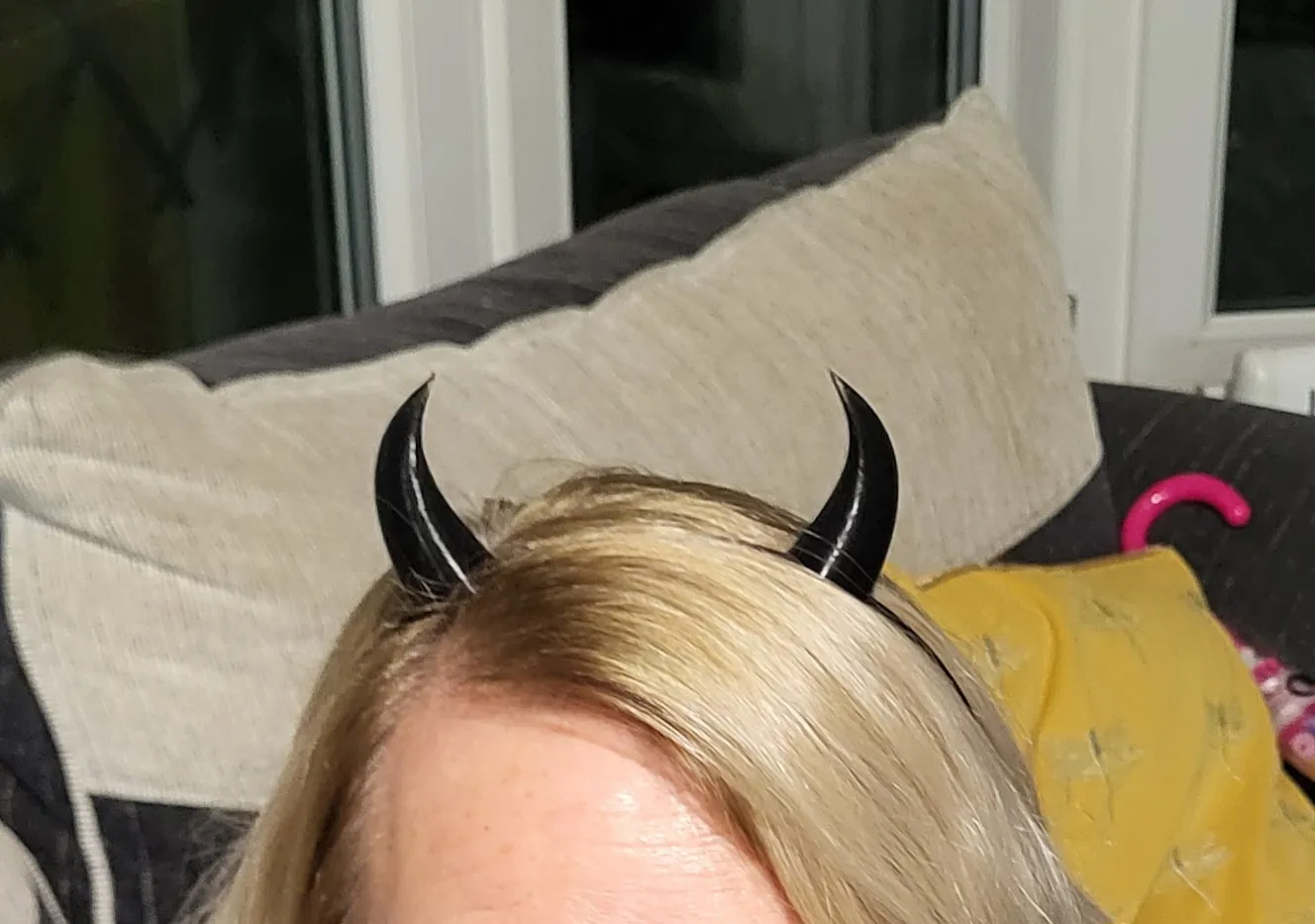 Băng đô sừng quỷ cho Halloween