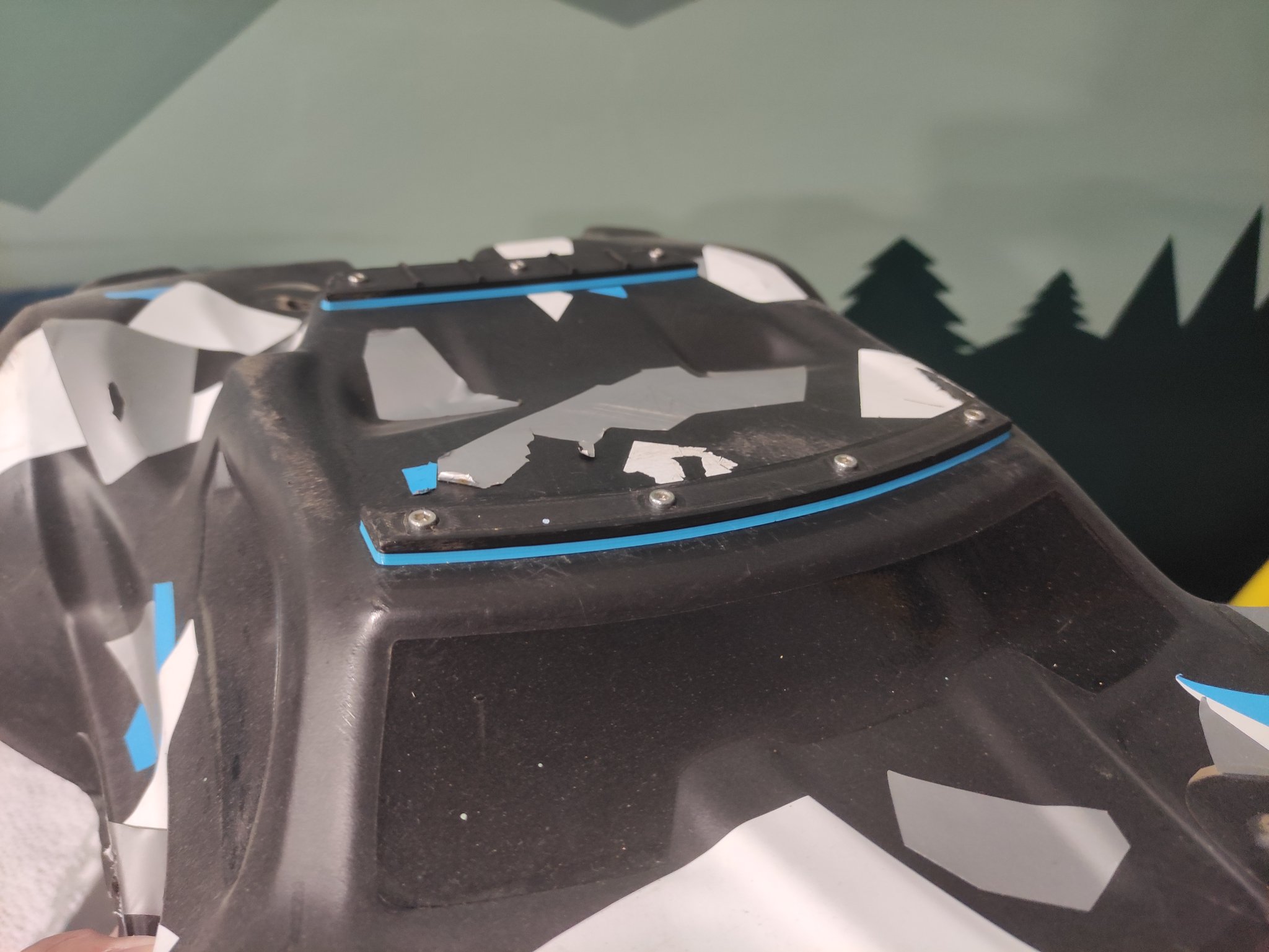 Thân xe bảo vệ Monster Slash Fusion Proline