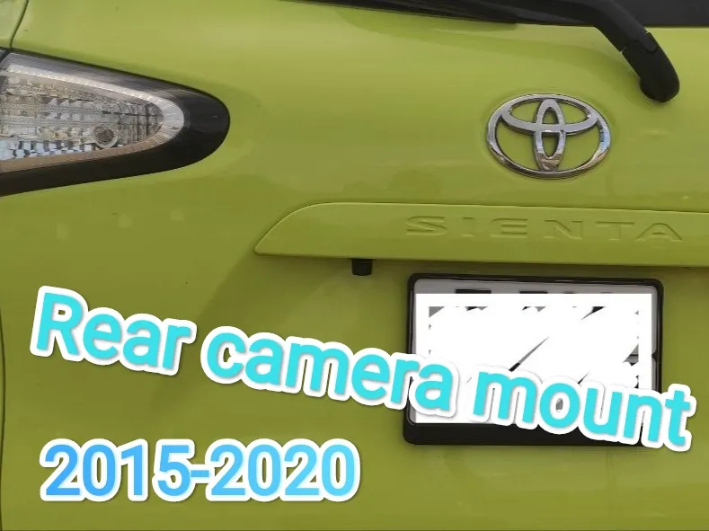 Giá đỡ camera sau cho Toyota Sienta 2015-2020