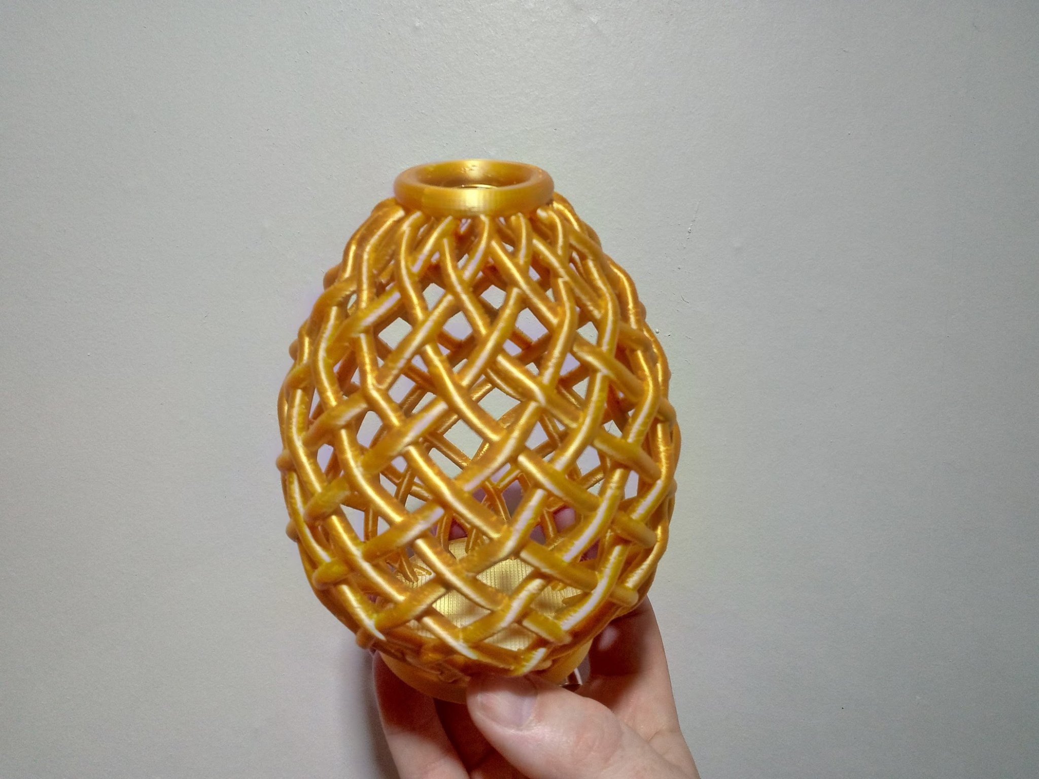 Giá đỡ nút chai rượu hình quả trứng mùa xuân