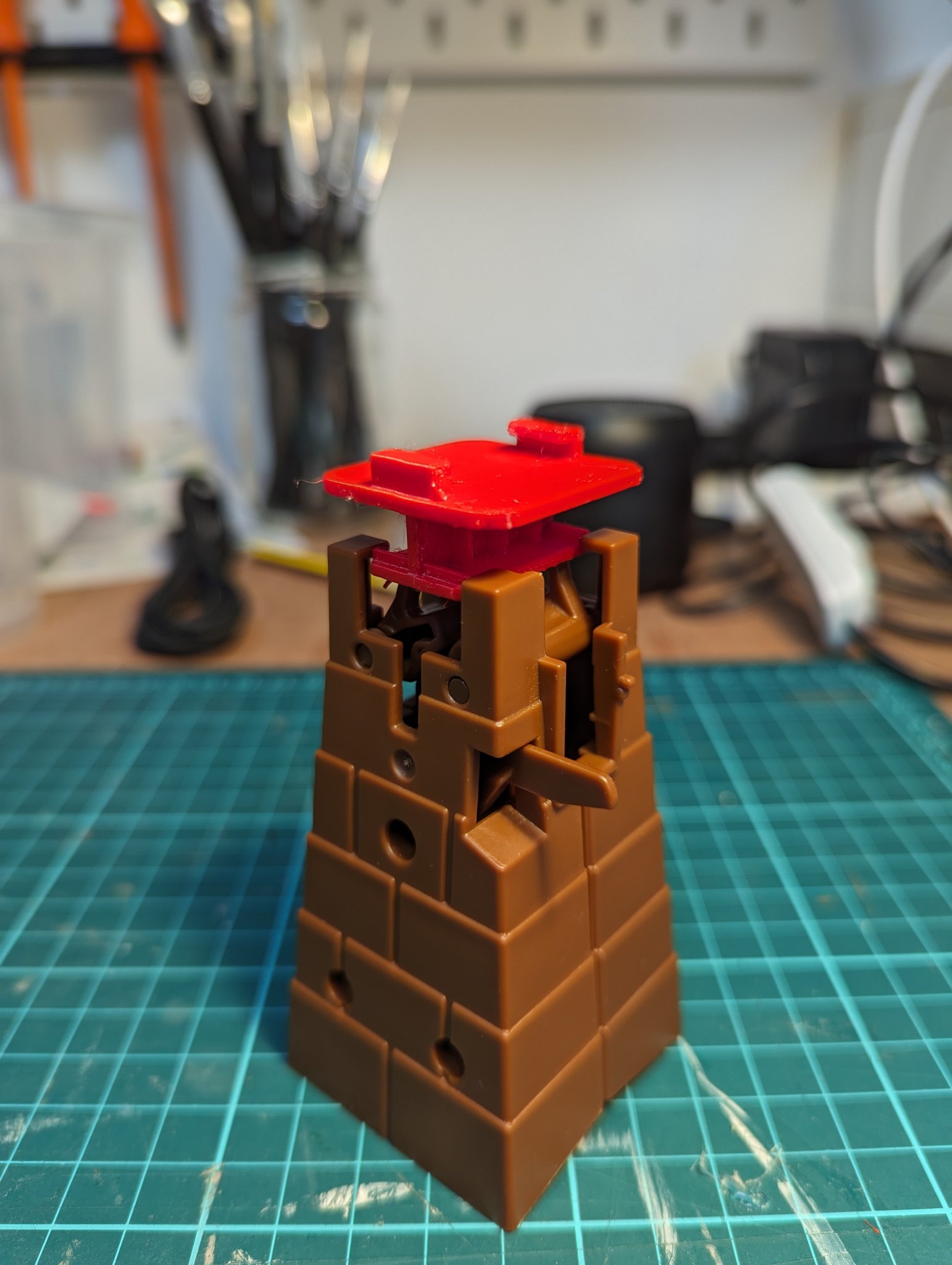 Giá đỡ thay thế cho nhân vật Bowser trong trò chơi Super Mario