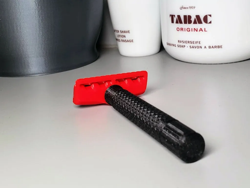 Dao cạo an toàn Half DE "H-DE" với thiết kế nhỏ gọn