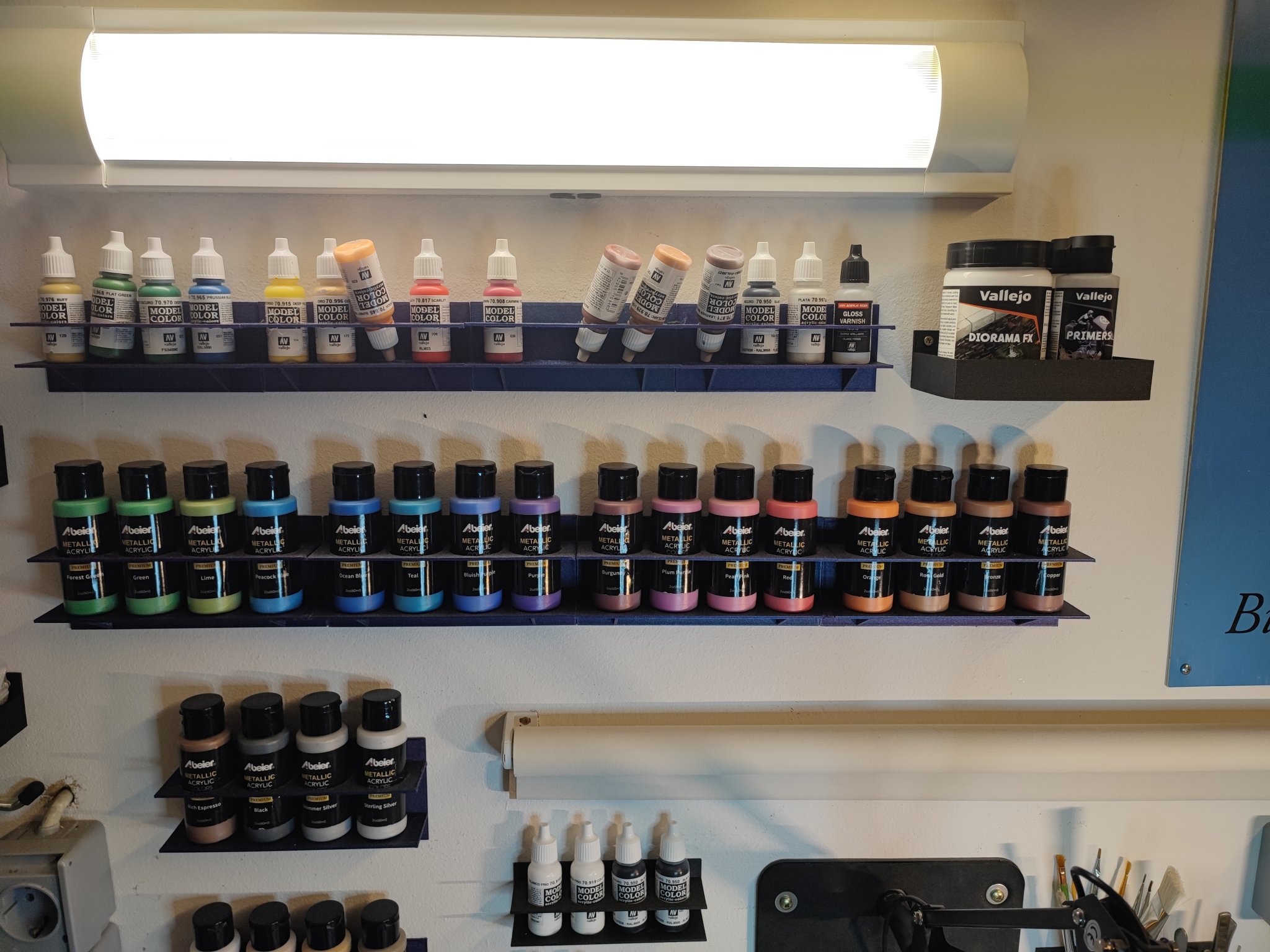 Giá đỡ chai sơn acrylic Abeier 60ml