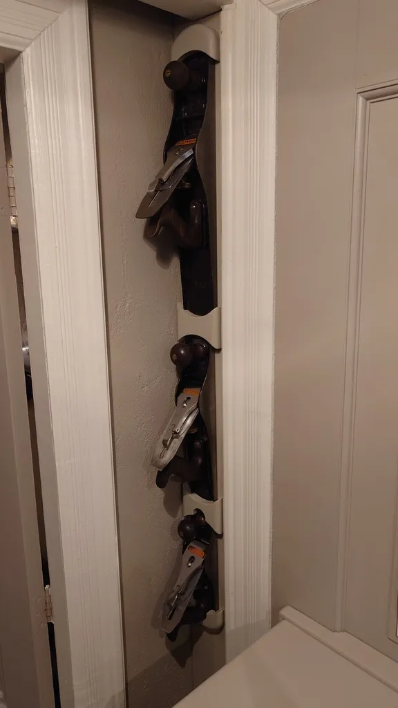 Giá đỡ tường cho máy bay Stanley No. 4, 5 và 6