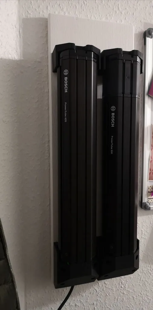 Trạm sạc cho pin Bosch E-Bike Powertube 500 / 625 / 750