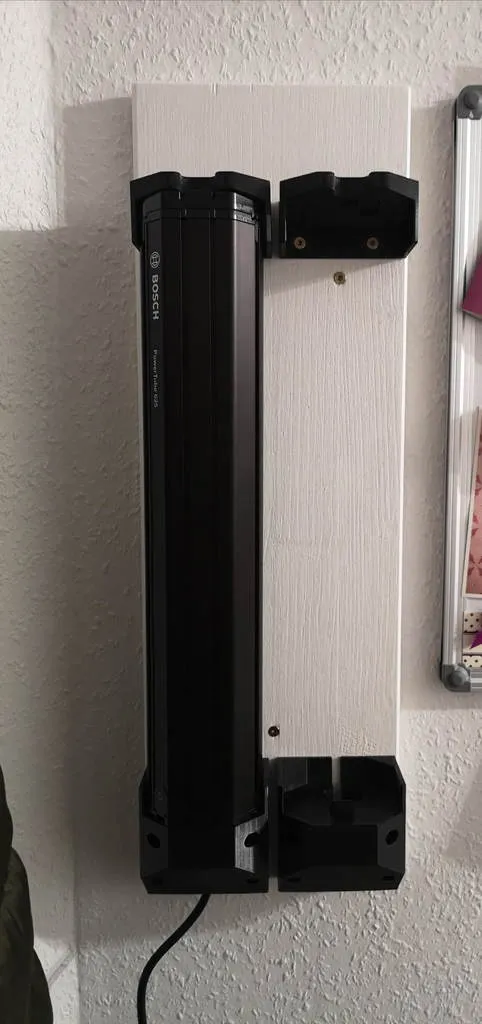 Trạm sạc cho pin Bosch E-Bike Powertube 500 / 625 / 750