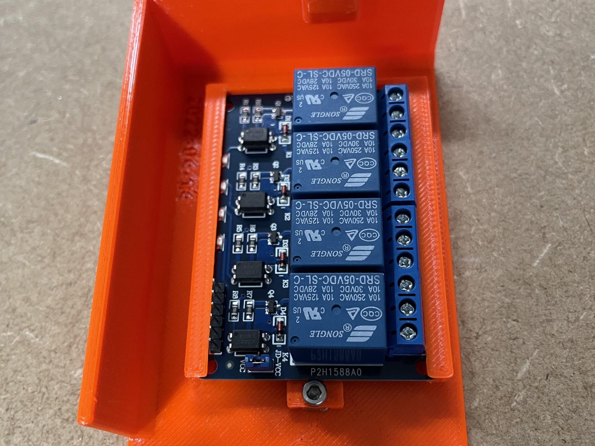 Giá đỡ relay 4 chiều cho PrusaBox với nắp che Wago