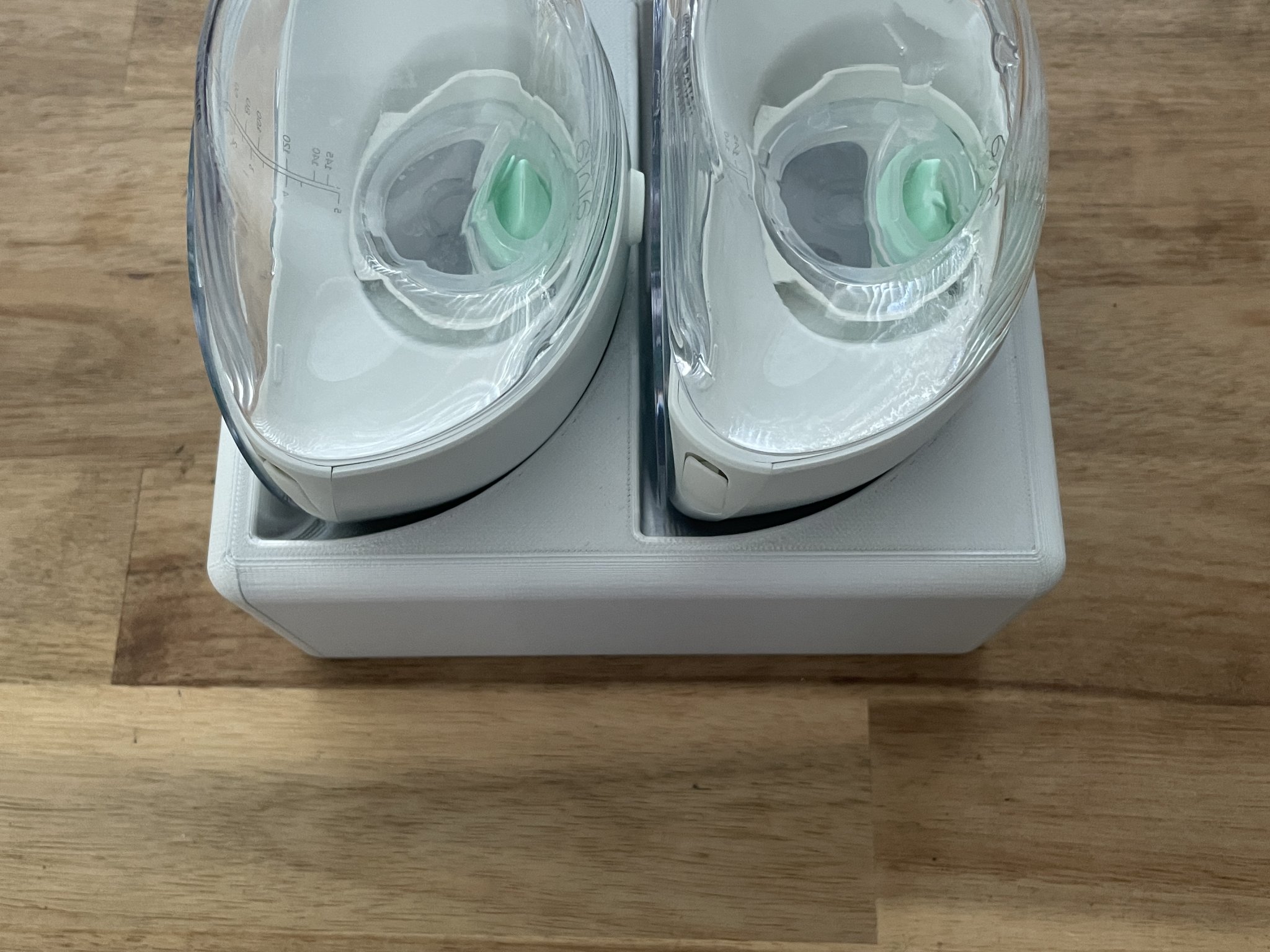 Giá đỡ sạc Elvie Pump - Đứng thẳng