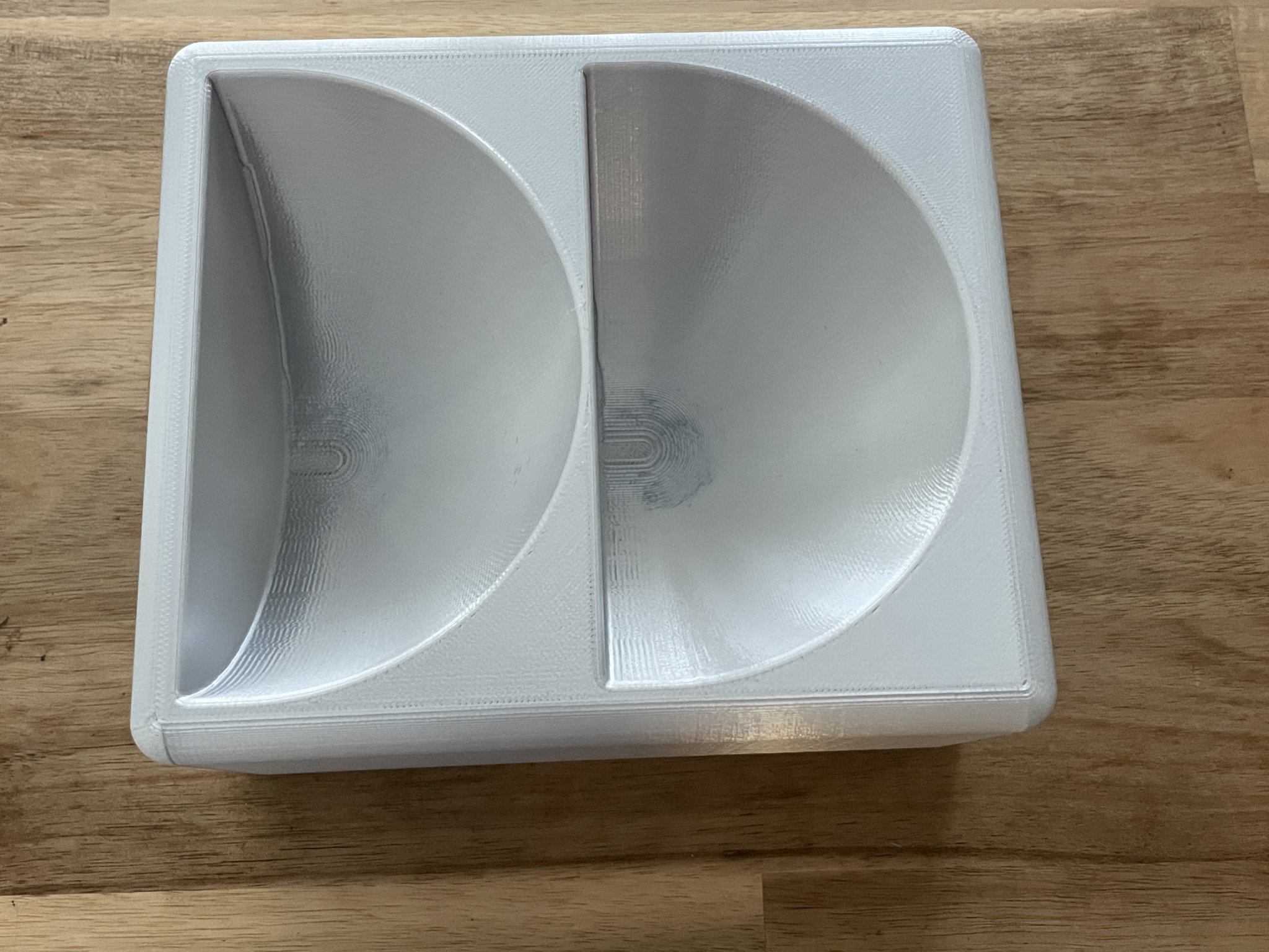 Giá đỡ sạc Elvie Pump - Đứng thẳng